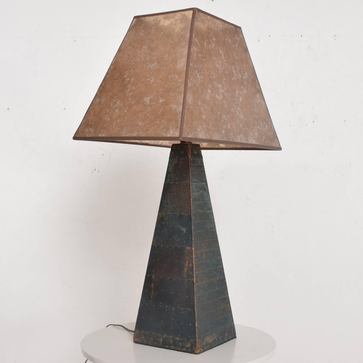 Mid-Century Modern Brutalist Table Lamp 2