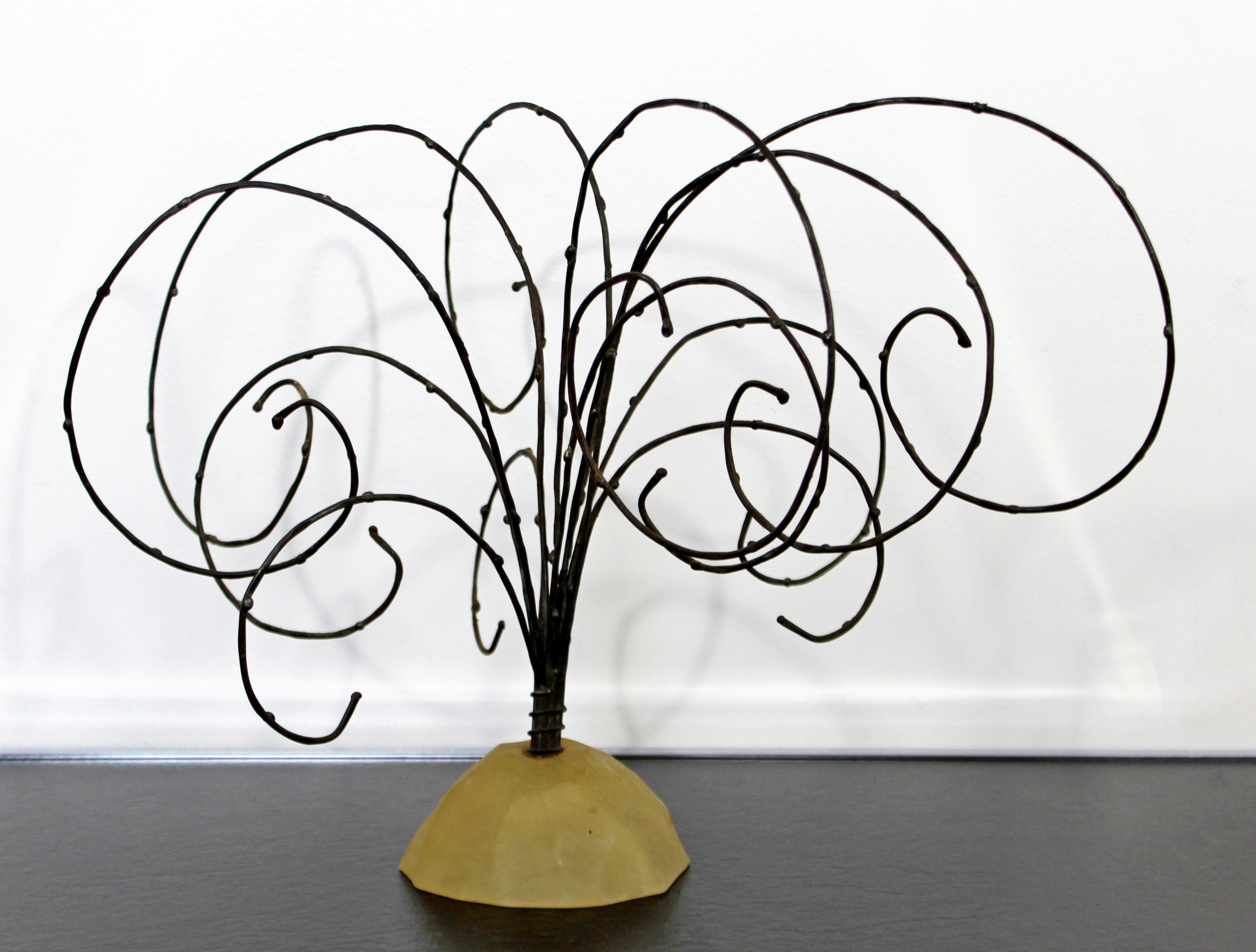 Mid-Century Modern Brutalist Threaded Metal Wire Tree Table Sculpture, 1960s In Good Condition In Keego Harbor, MI