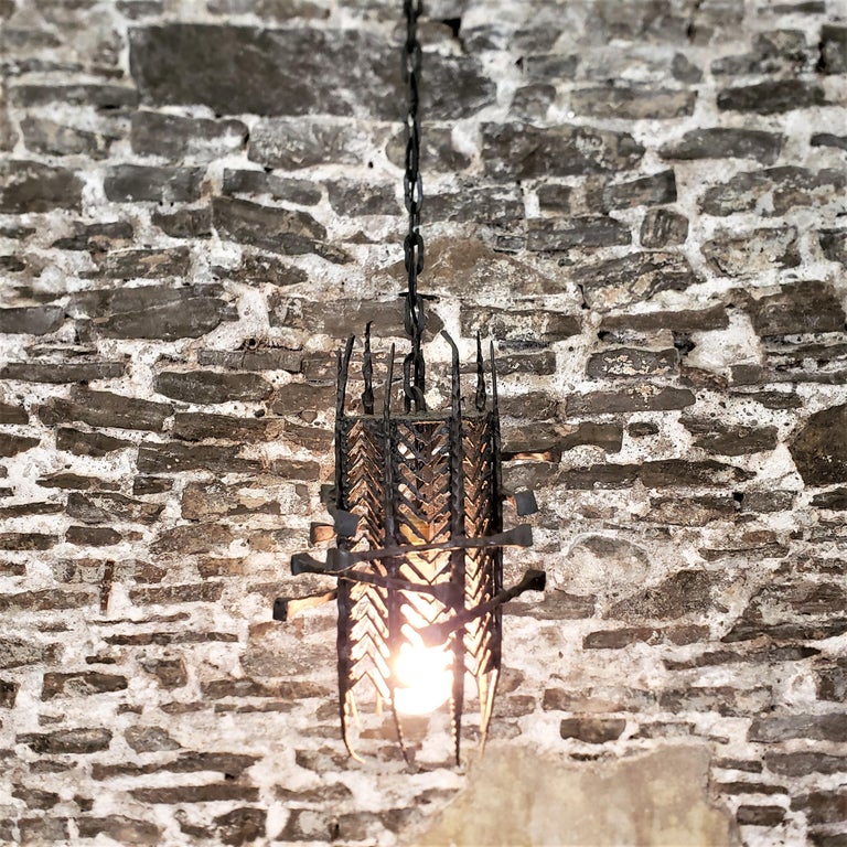 Mid-Century Modern Brutalist Torch Cut Steel and Spike Swag Light and Chain  For Sale at 1stDibs