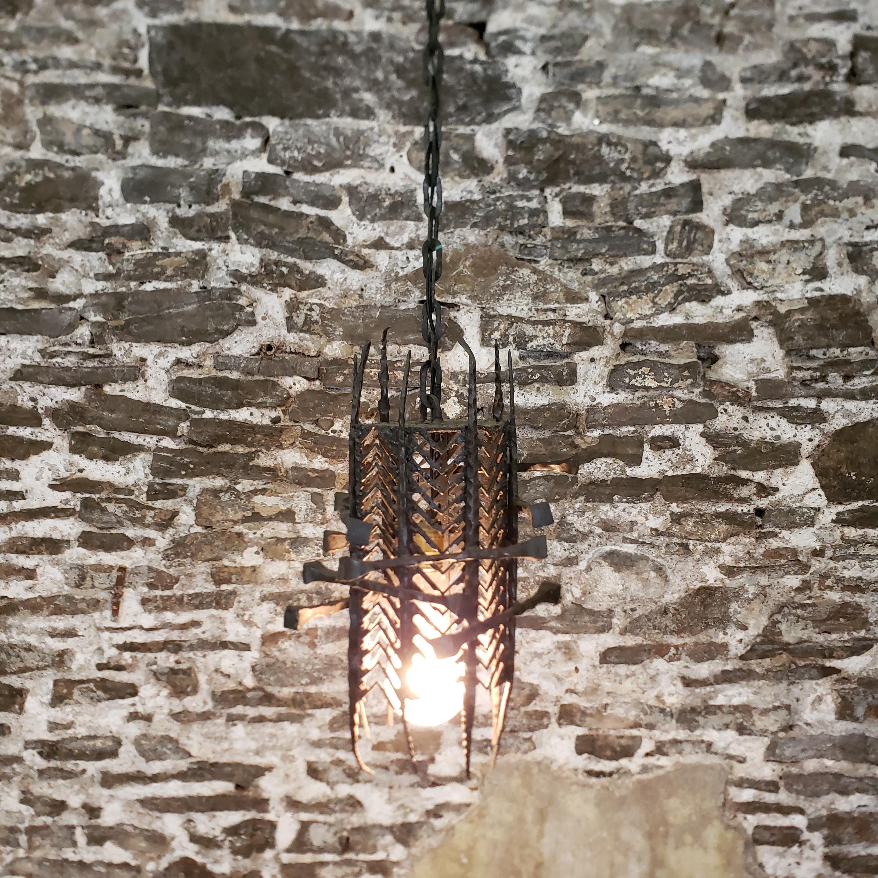Hand-Crafted Mid-Century Modern Brutalist Torch Cut Steel & Spike Swag Light and Chain For Sale