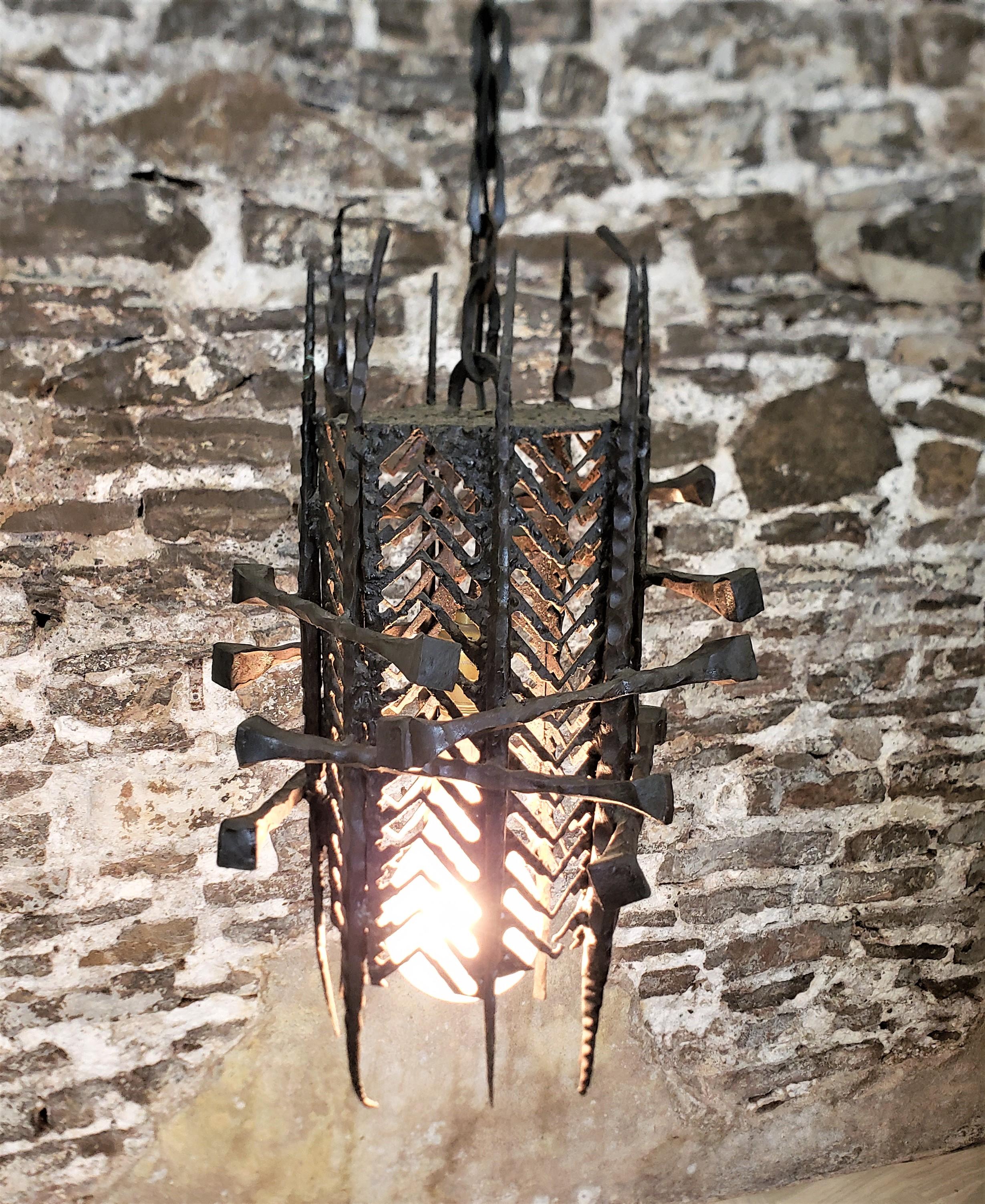 20th Century Mid-Century Modern Brutalist Torch Cut Steel & Spike Swag Light and Chain For Sale