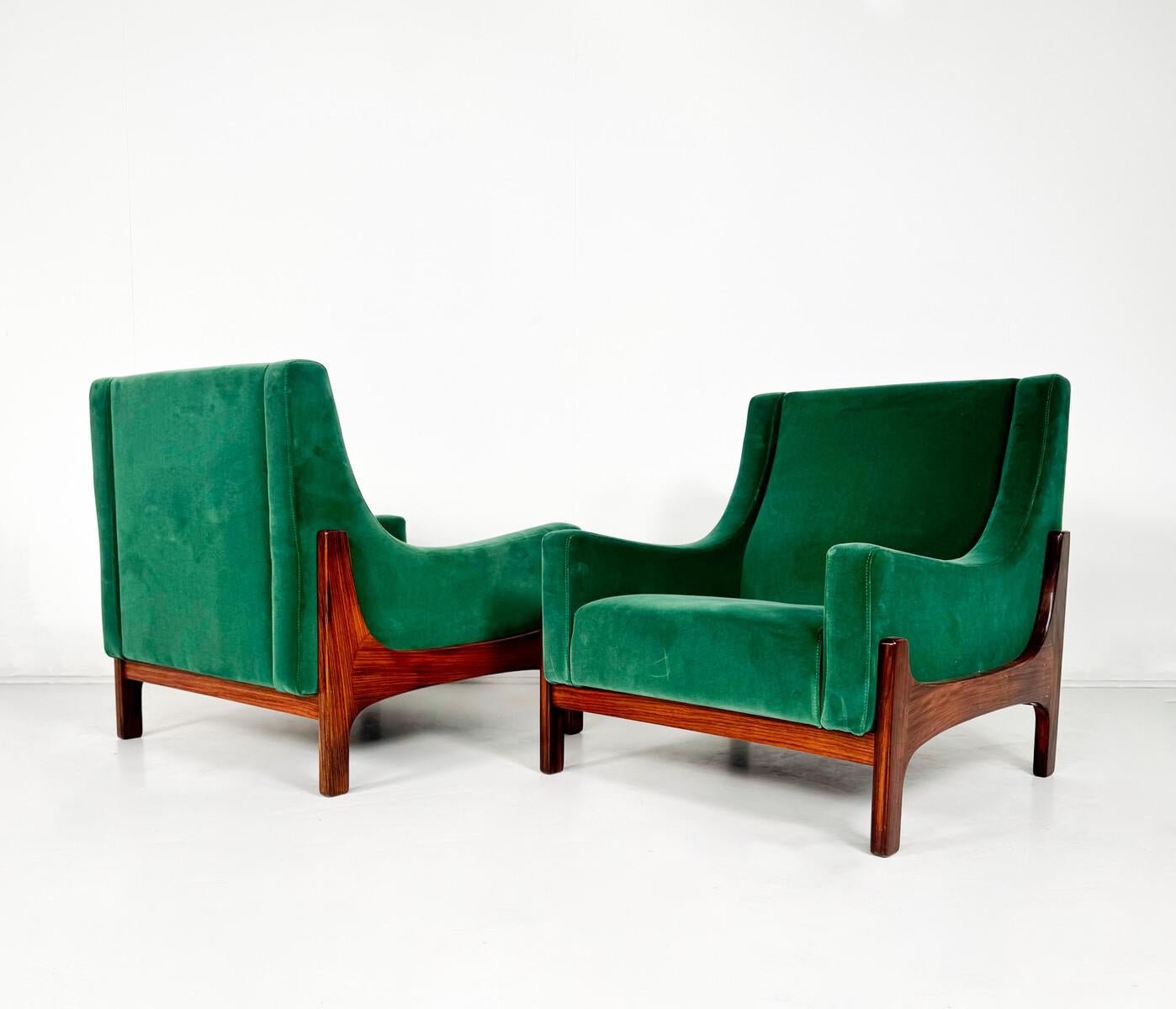 Velvet Pair of Mid-Century Italian Armchairs, 1960s For Sale