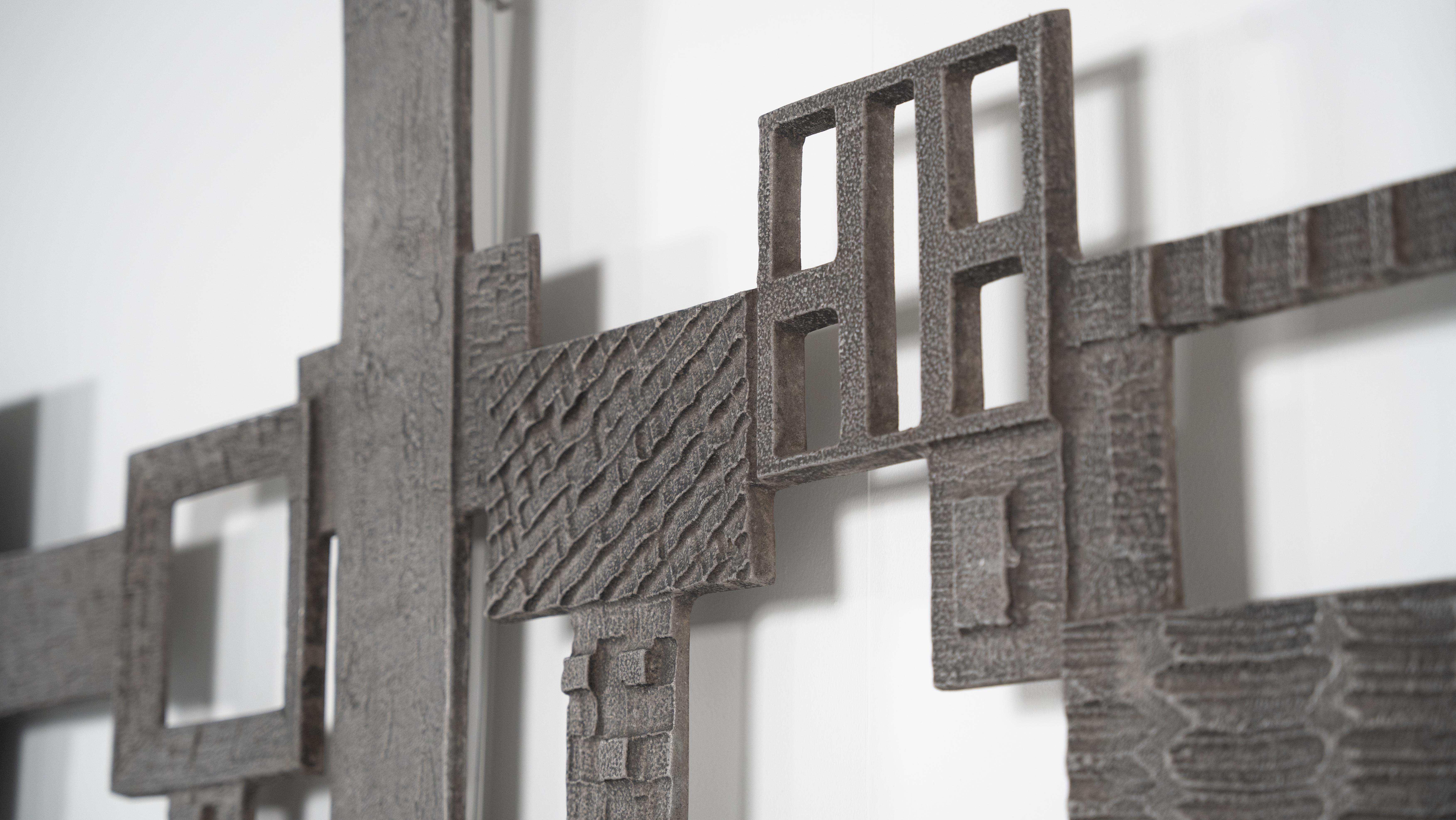Metal Mid-Century Modern Brutalist Wall-Mounted Sculpture, 1960s For Sale