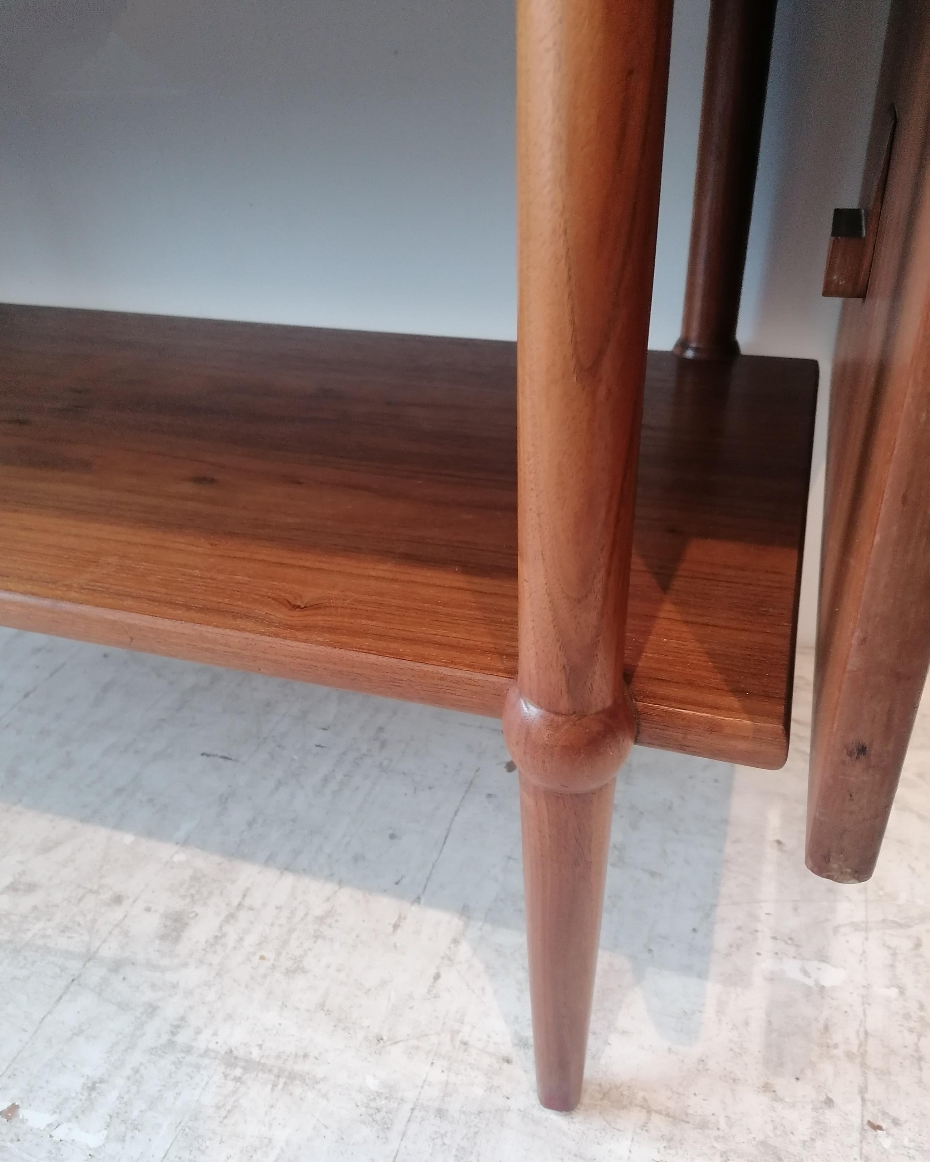 Mid century modern / brutalist walnut extending server table Henredon Heritage 8