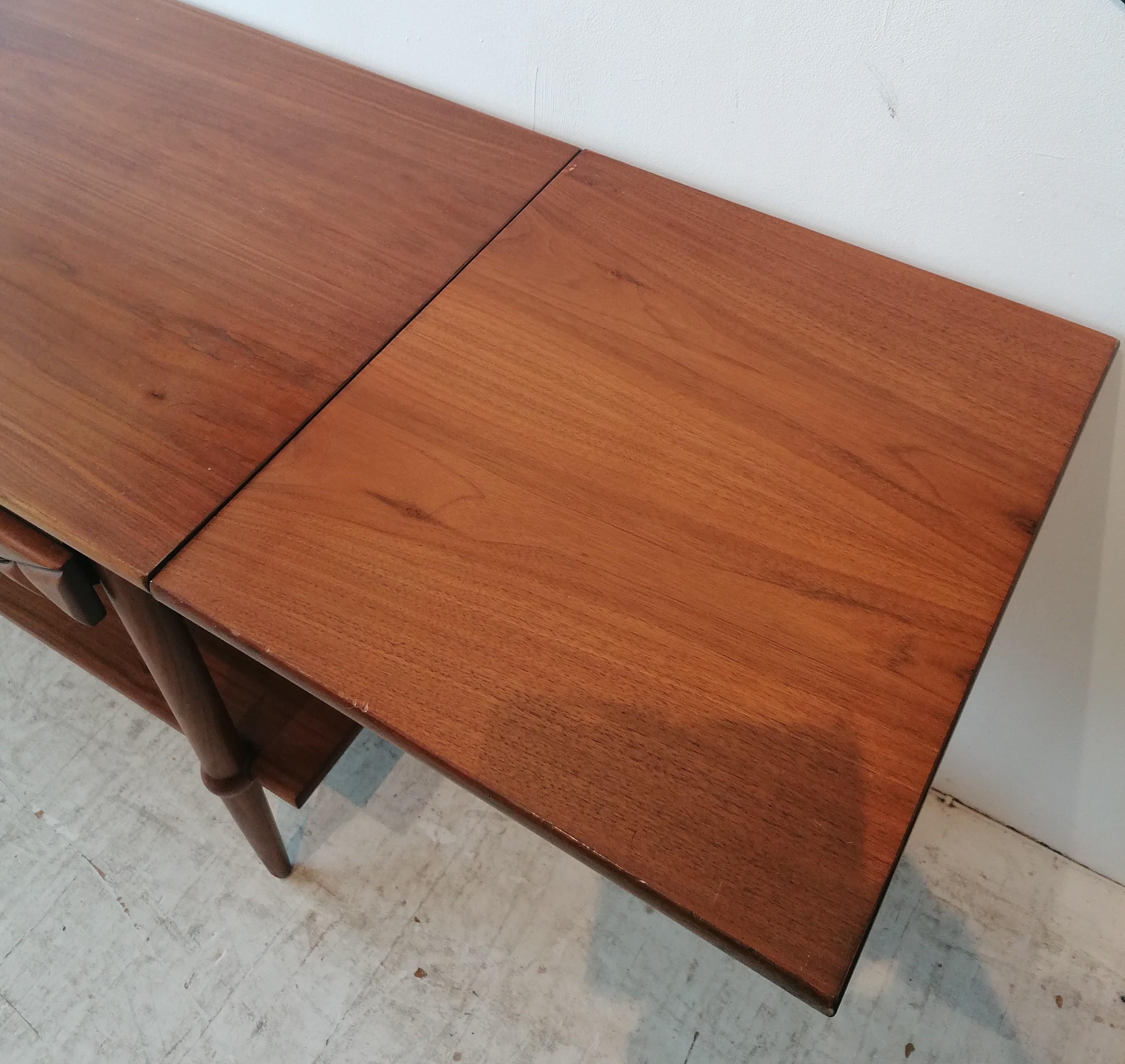 Mid century modern / brutalist walnut extending server table Henredon Heritage 11