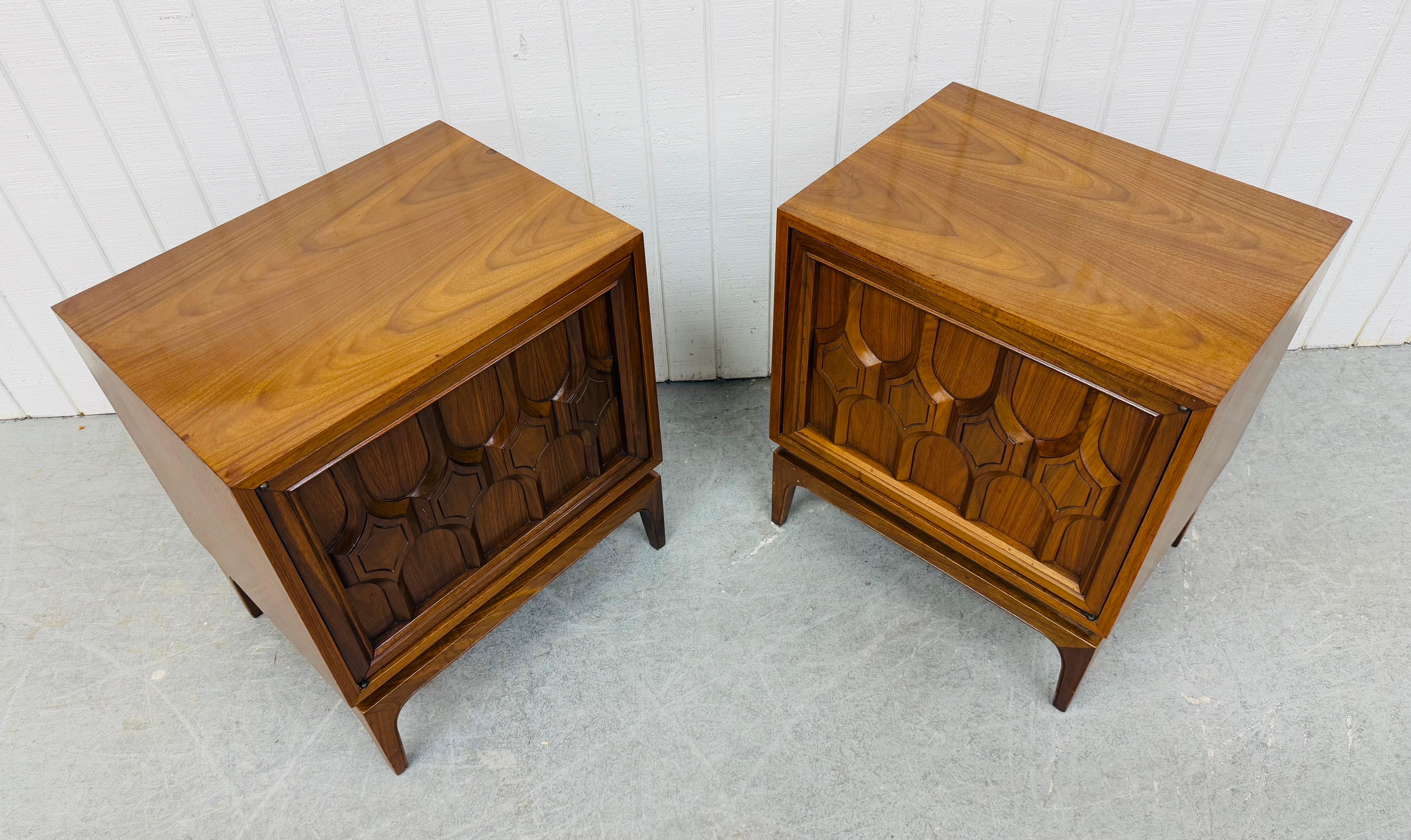 20th Century Mid-Century Modern Brutalist Walnut Nightstands - Set of 2 For Sale