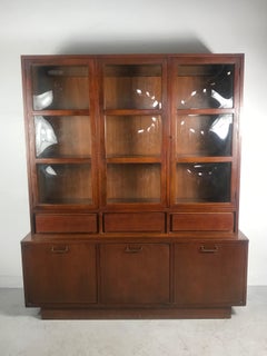 Mid-Century Modern Bubble Glass Cabinet Merton Gershun American of Martinsville