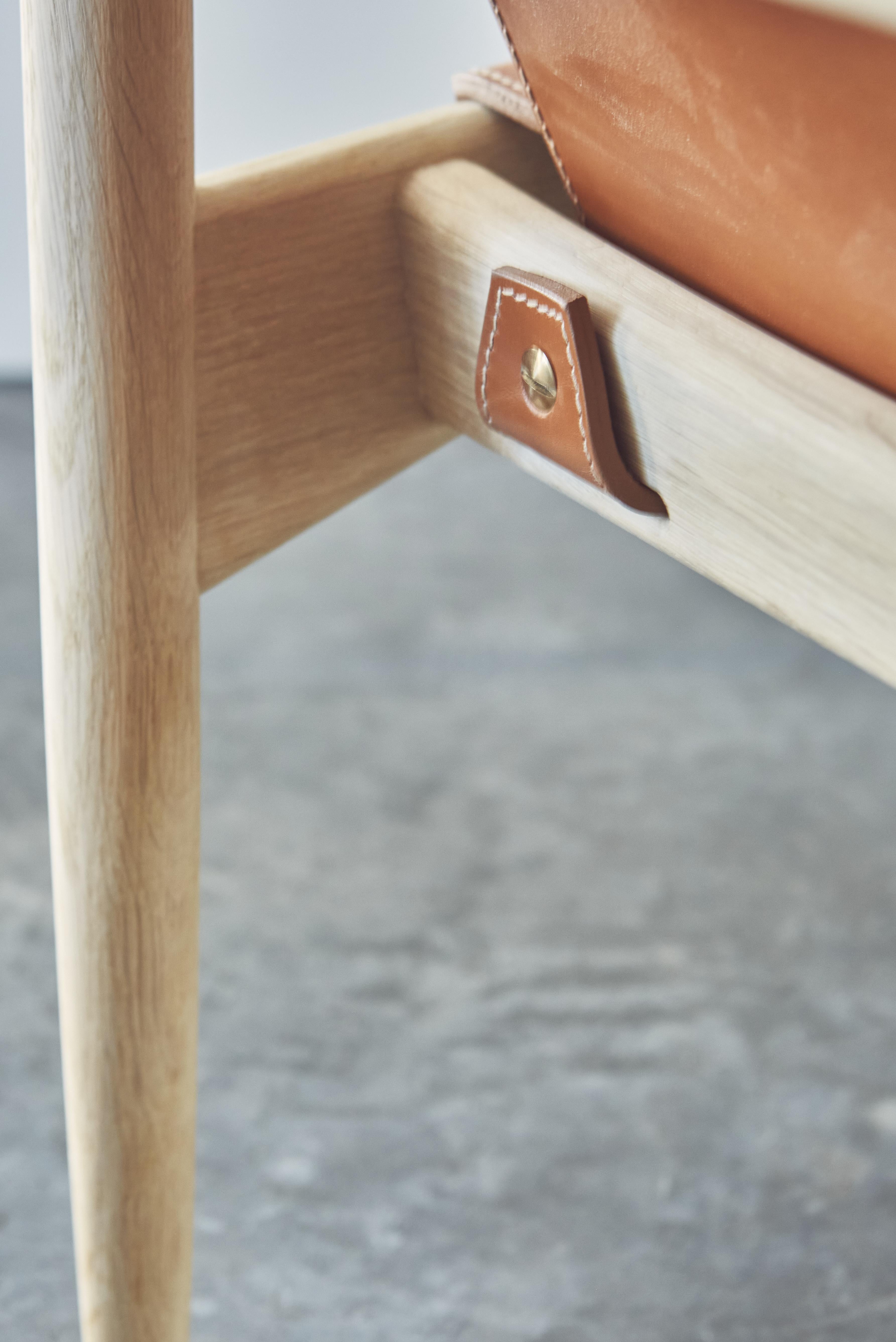 Silla de salón de cuero Buck, moderna de mediados de siglo, de Erik Buck. Nueva edición en venta 3