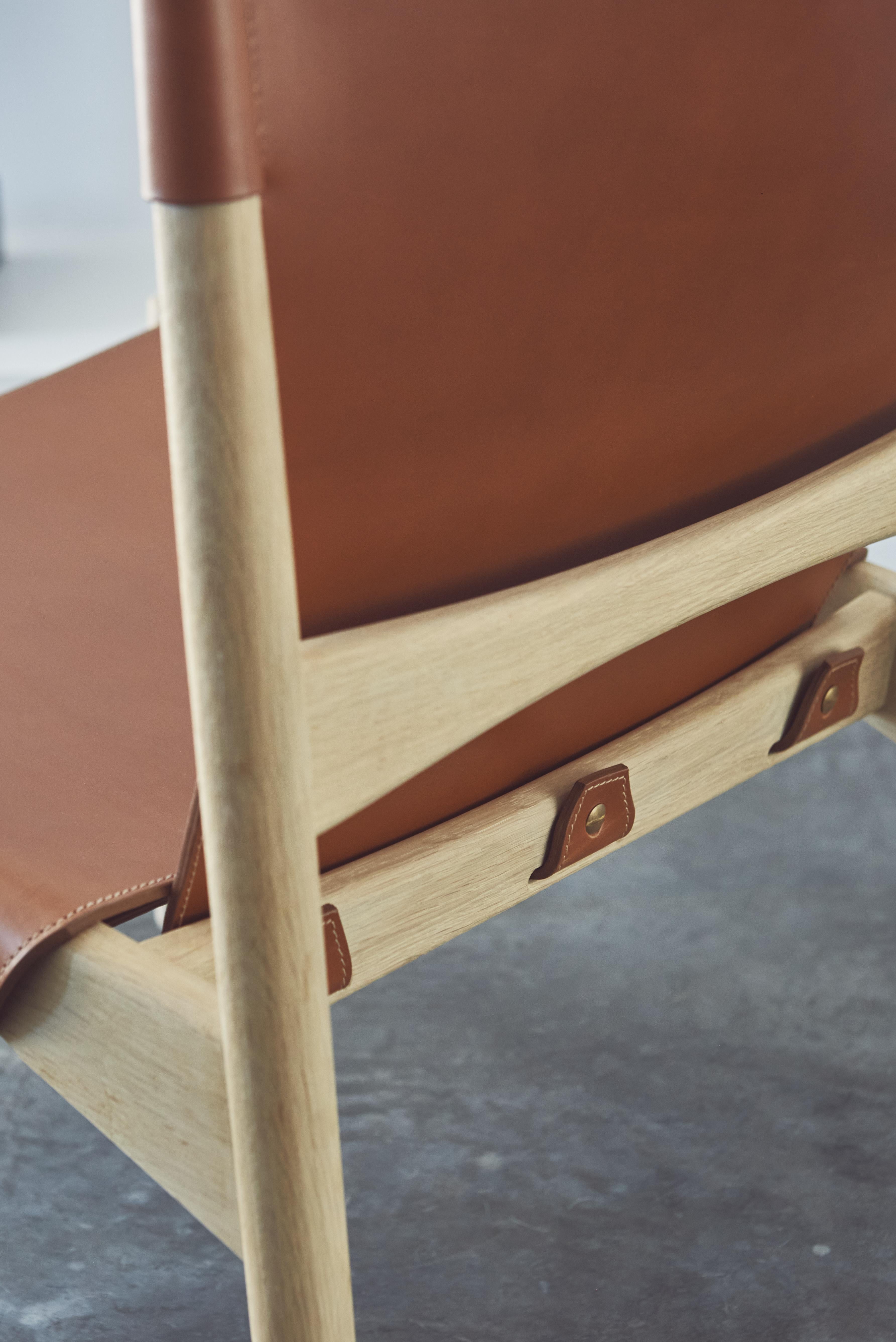 Silla de salón de cuero Buck, moderna de mediados de siglo, de Erik Buck. Nueva edición Cuero en venta