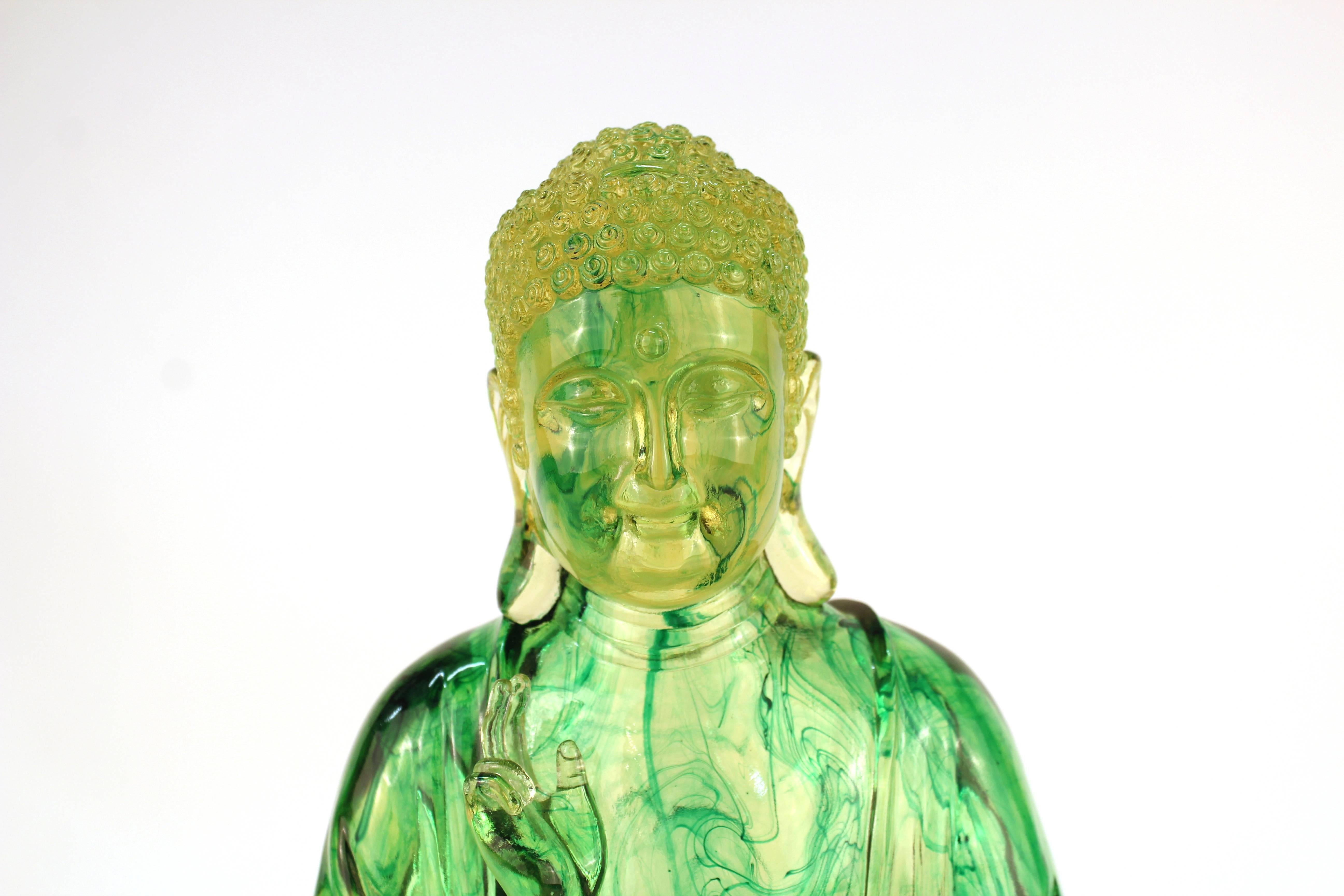 Bouddha moderne du milieu du siècle en résine verte sur socle noir 1