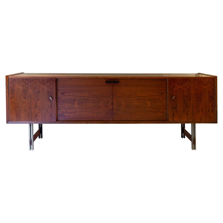Mid-Century Modern Buffet in Wood Italian Manufacture, 1960s For Sale