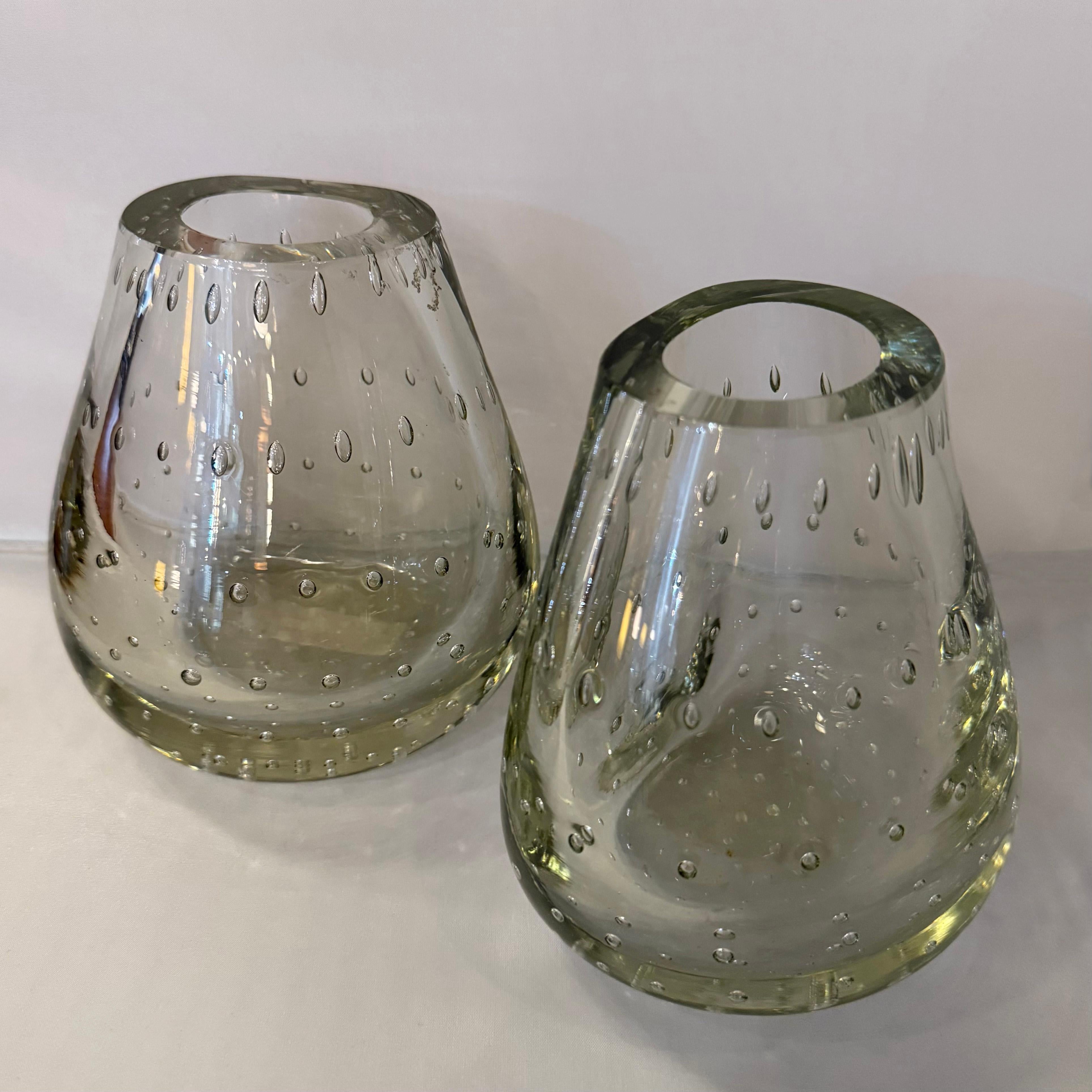 American Mid-Century Modern Bullicante Glass Bookend Vases By Carl Erikson For Sale