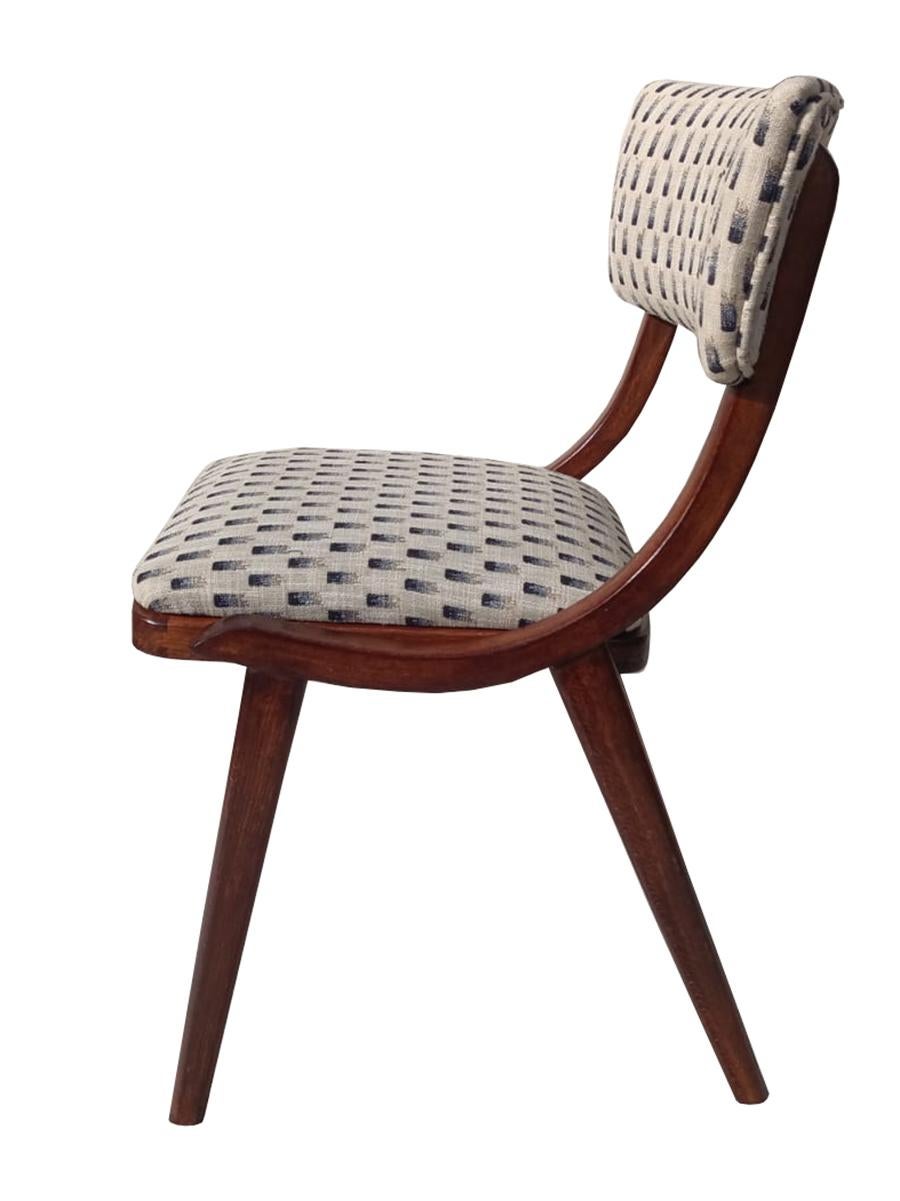 Textile Mid Century Modern Bumerang Chair, Light Creme White Jacquard, Poland, 1960s For Sale