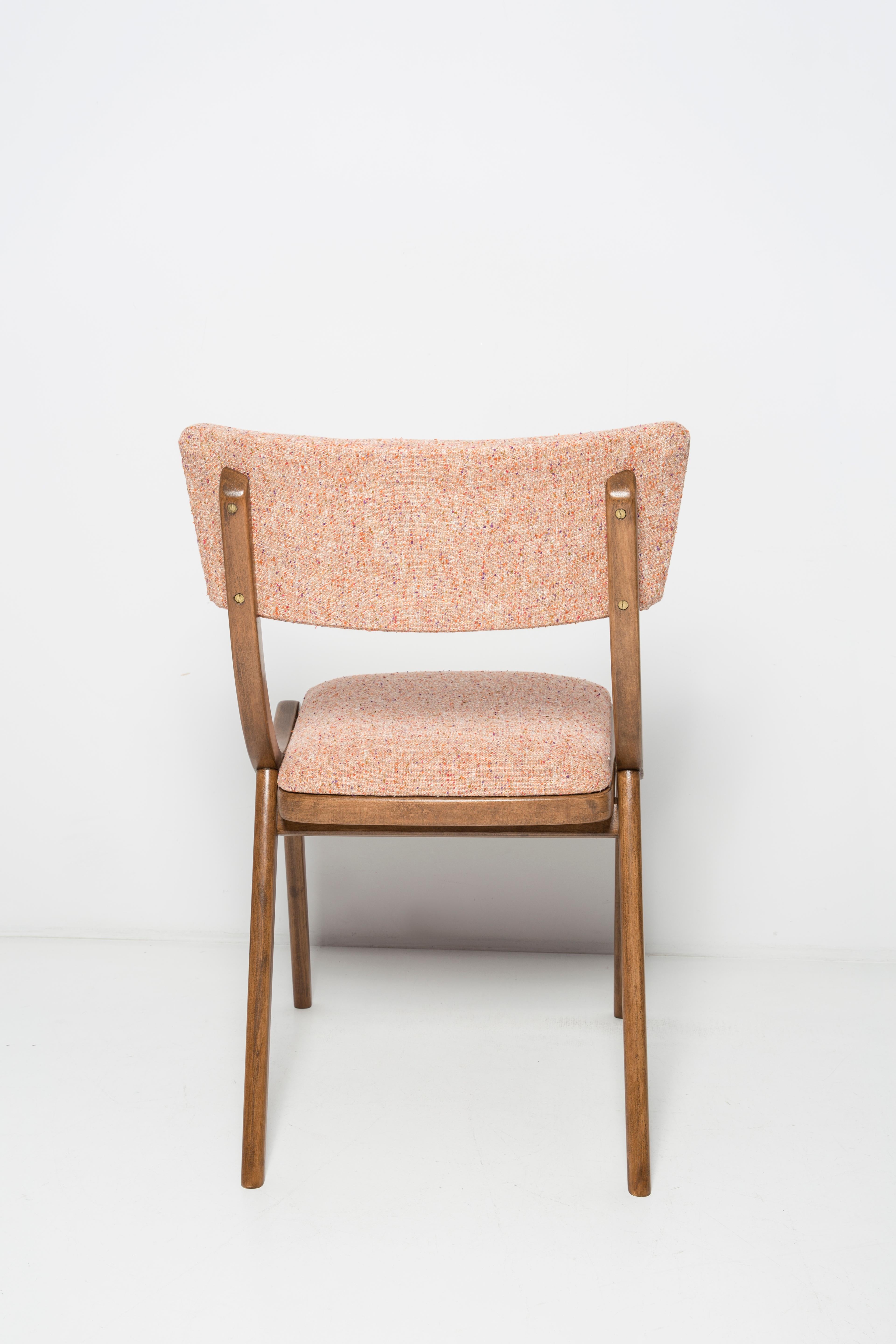 Hand-Crafted Mid Century Modern Bumerang Chair, Peach Orange Wool, Poland, 1960s For Sale