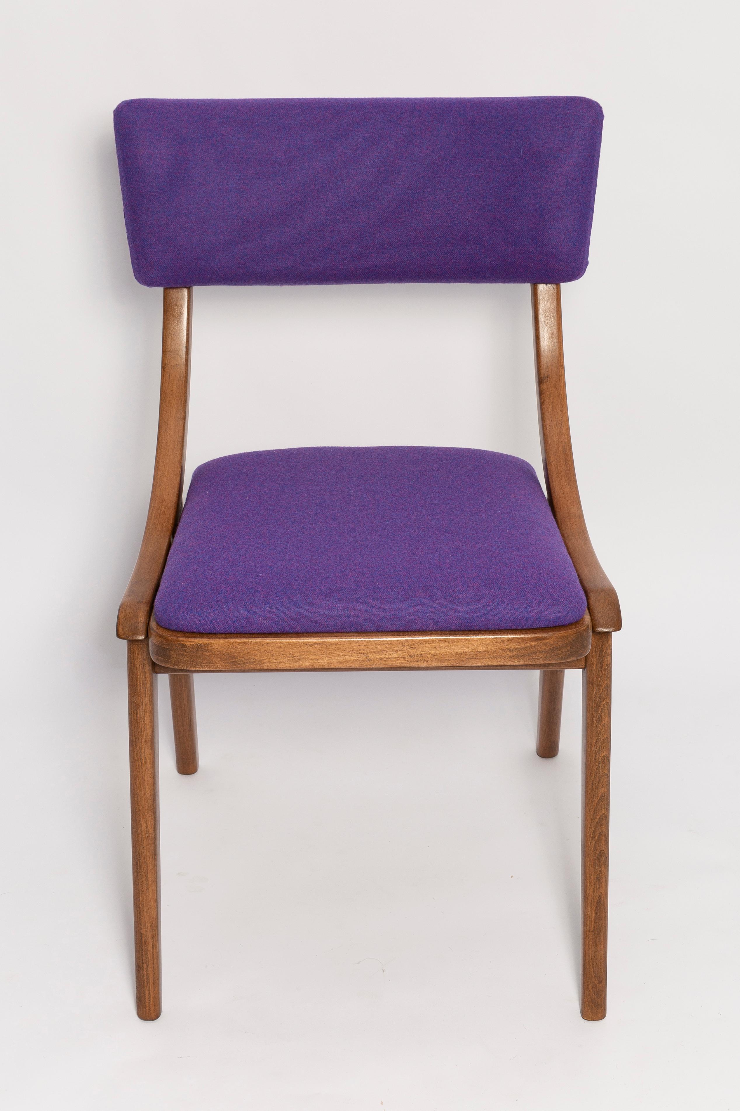 Textile Mid Century Modern Bumerang Chair, Purple Violet Wool, Poland, 1960s For Sale