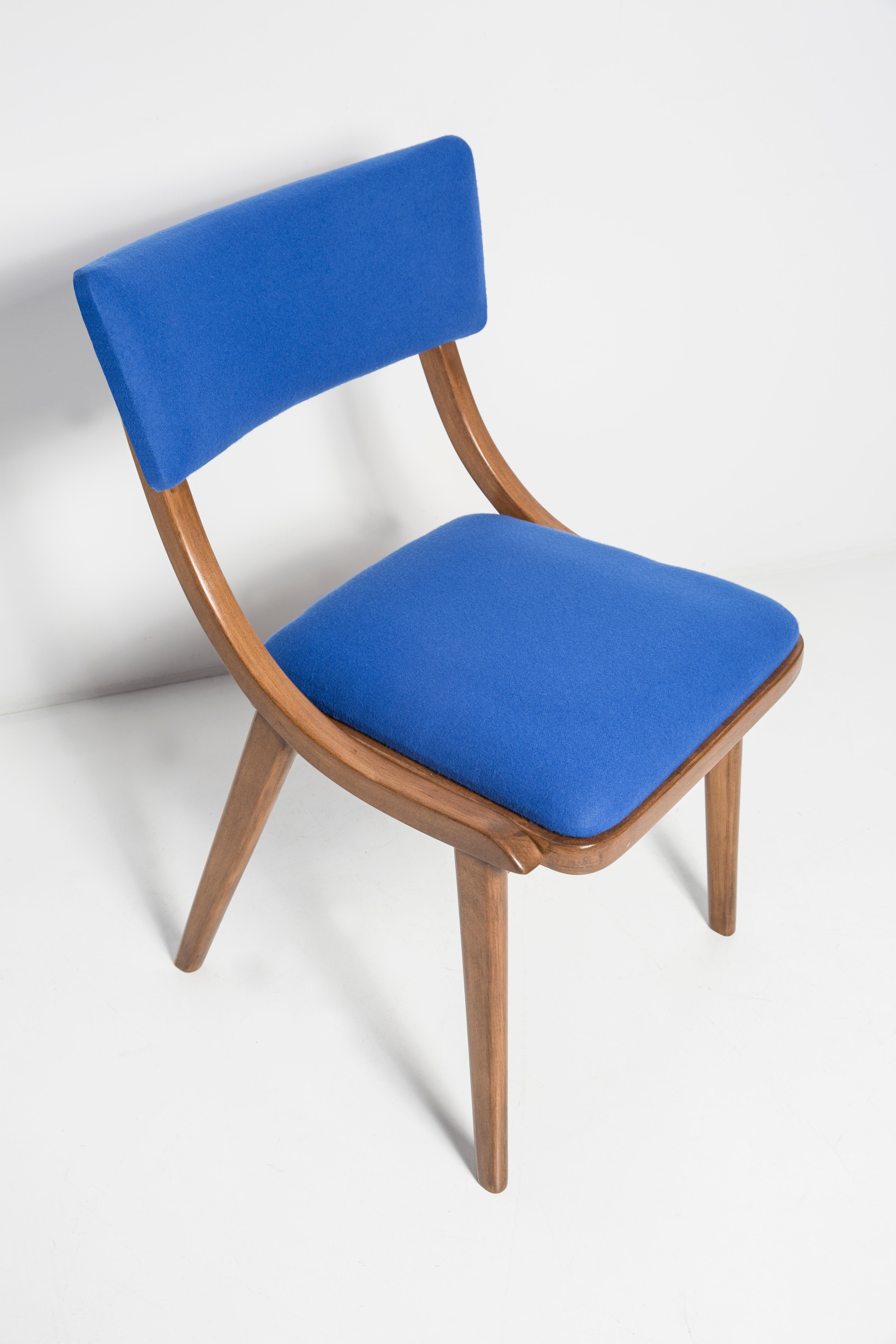 Polish Mid Century Modern Bumerang Chair, Royal Blue Wool, Poland, 1960s For Sale