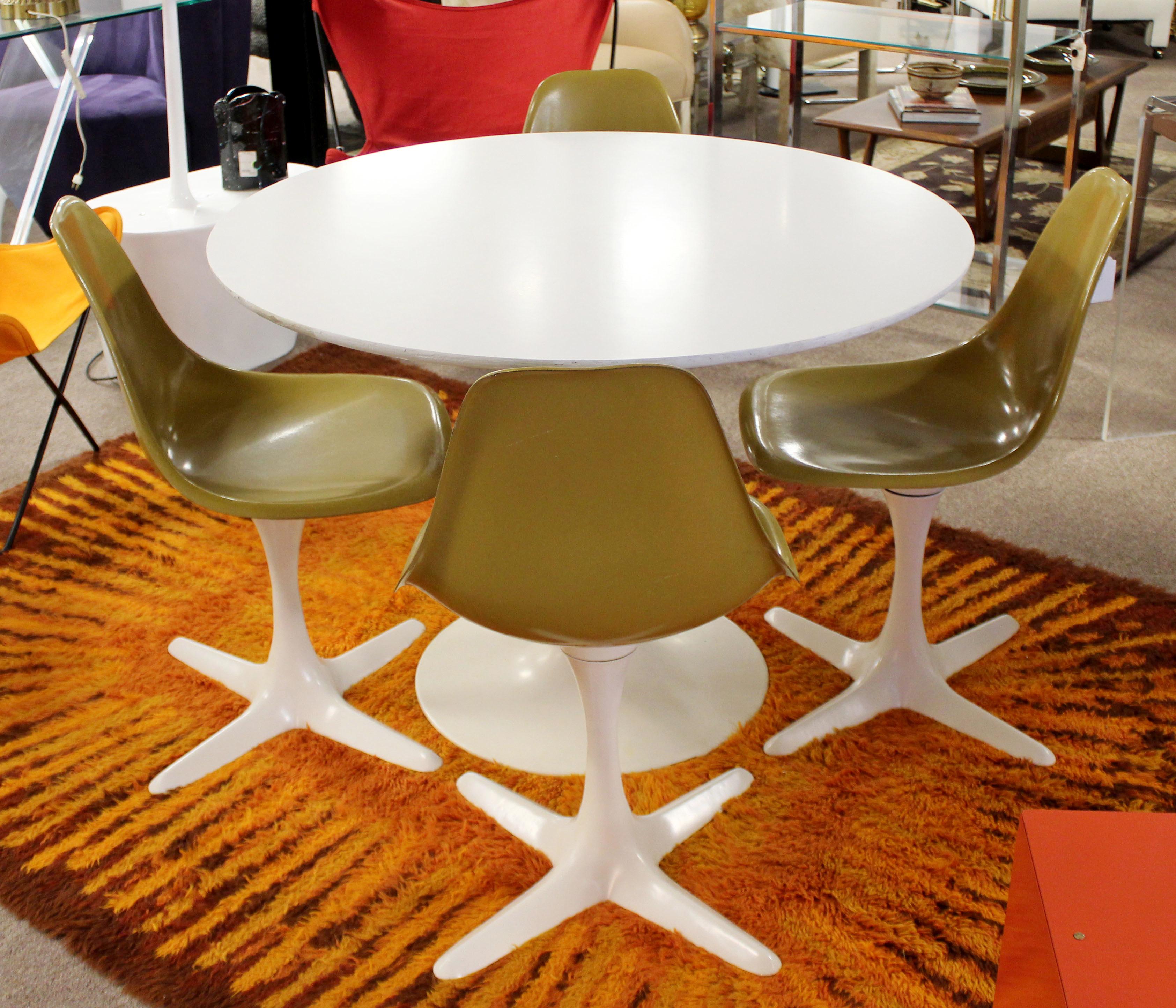 Mid-Century Modern Burke Round White Knoll Tulip Style Dining Dinette Table 4