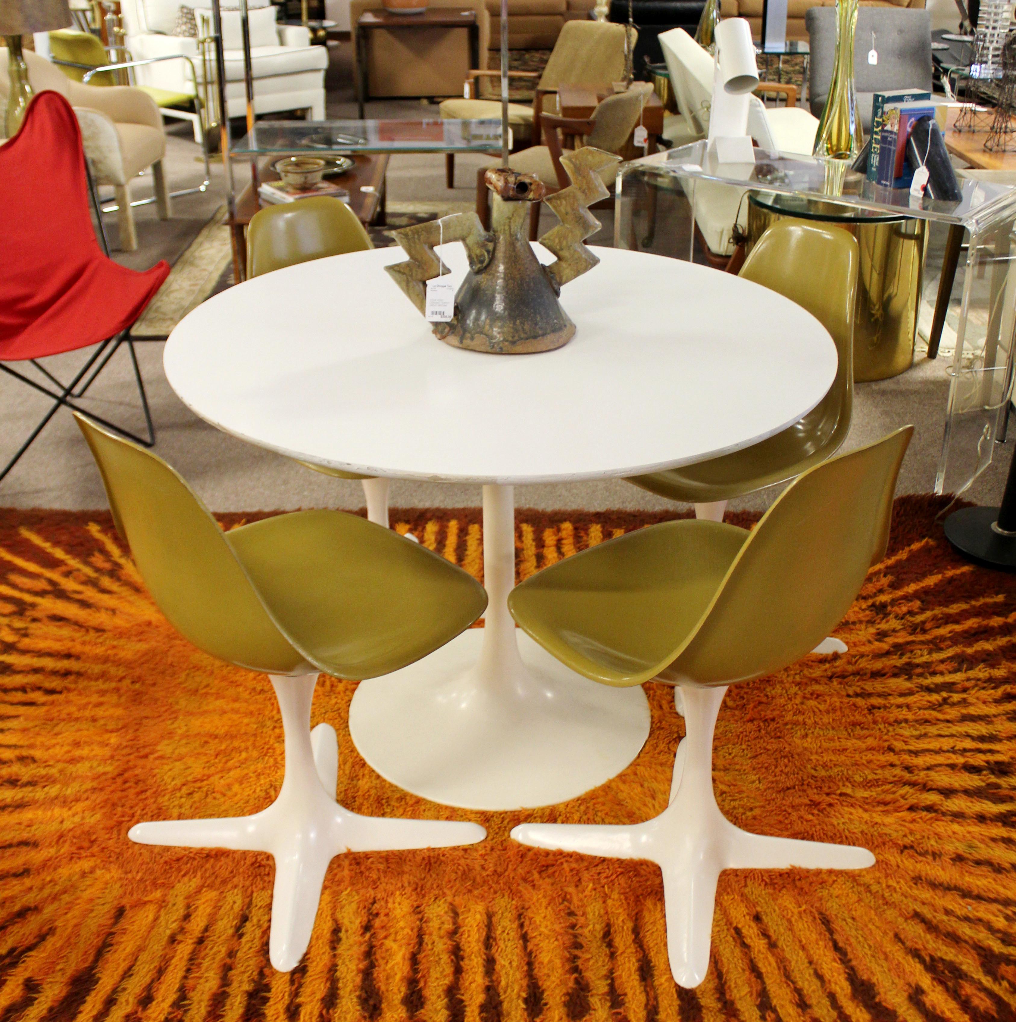 Mid-Century Modern Burke Round White Knoll Tulip Style Dining Dinette Table 5