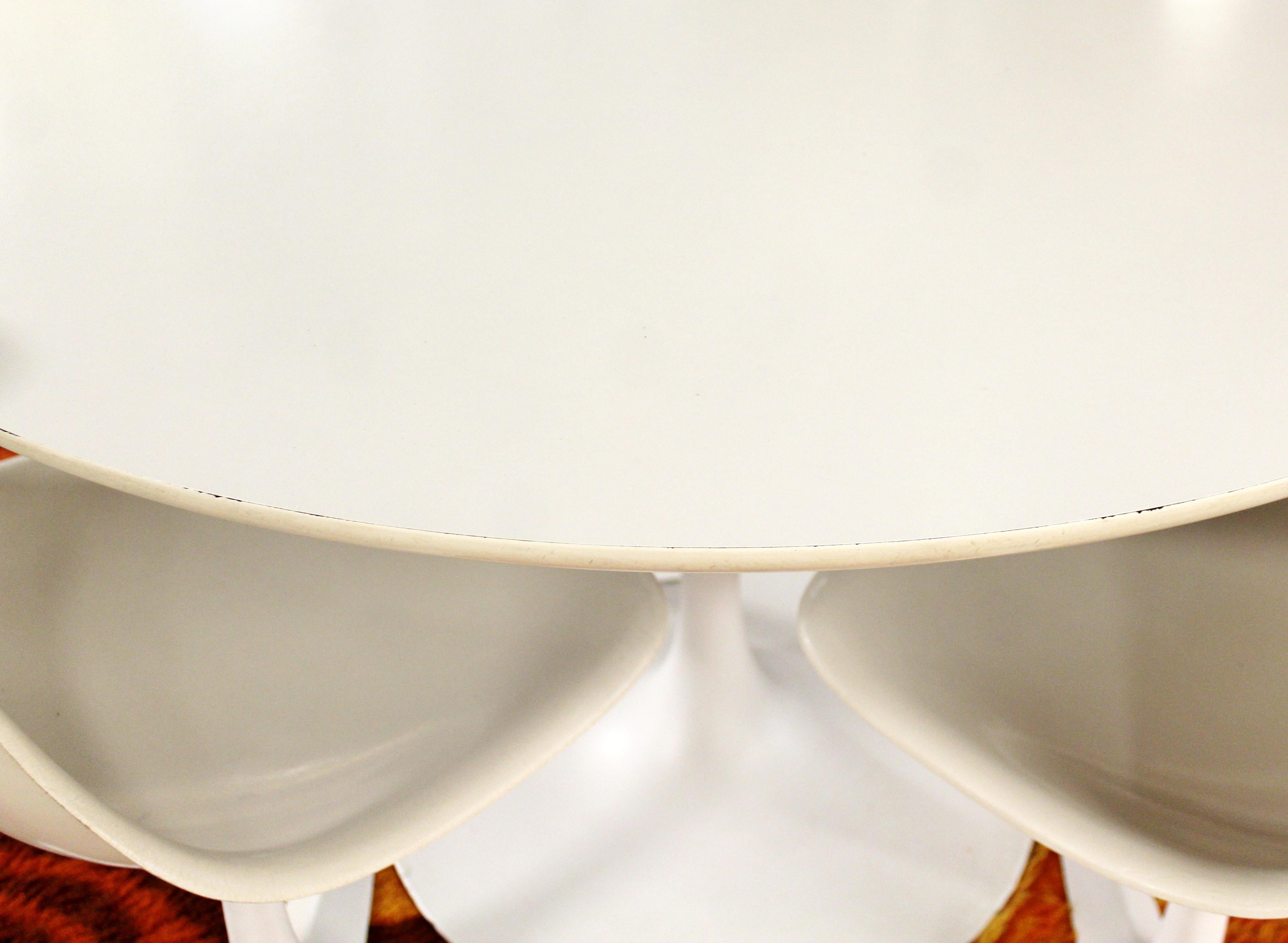 18th Century and Earlier Mid-Century Modern Burke Tulip Propeller Dining Dinette Set Table 4 Chairs 1960s
