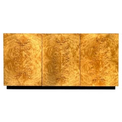 Mid Century Modern Burl Birdseye Maple Credenza Cabinet in Milo Baughman Style