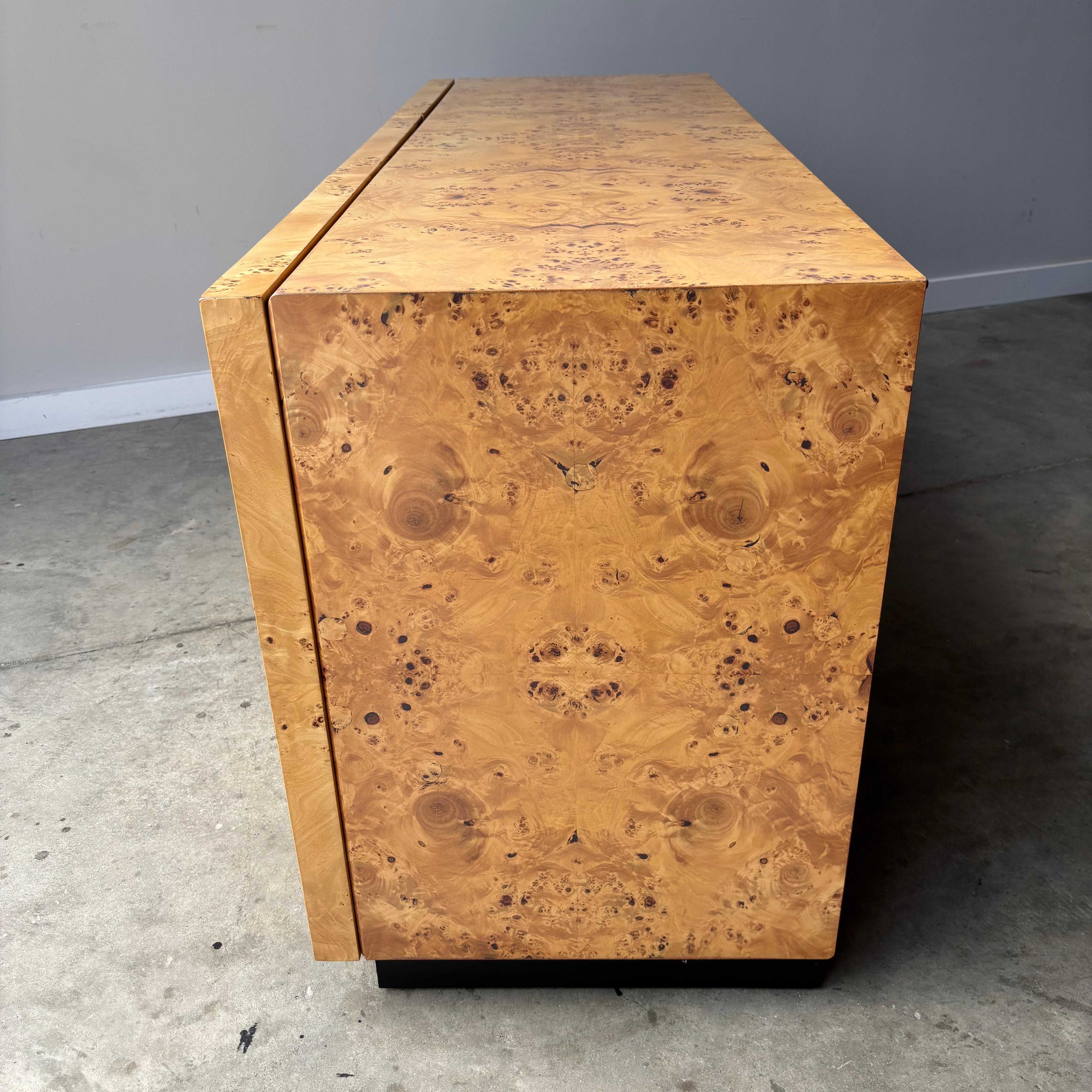 Mid Century Modern Burl Credenza by Arthur Umanoff For Sale 7