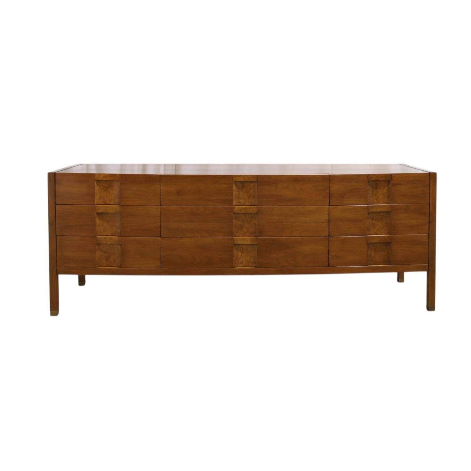 Mid-Century Modern Burl Walnut Credenza / Cabinet By Lane Furniture 4