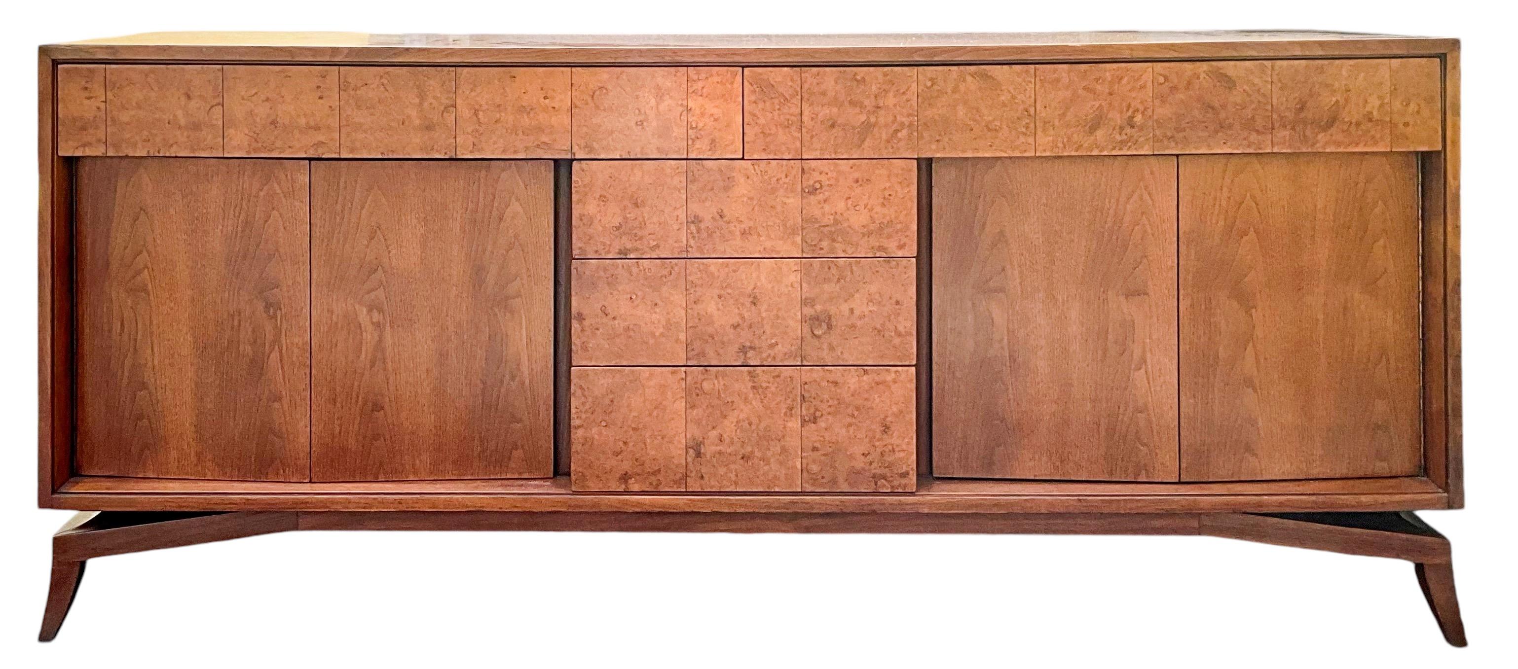 Mid-Century Modern-Anrichte / Sideboard aus Wurzelholz und Nussbaumholz von Tomlinson Furniture 2