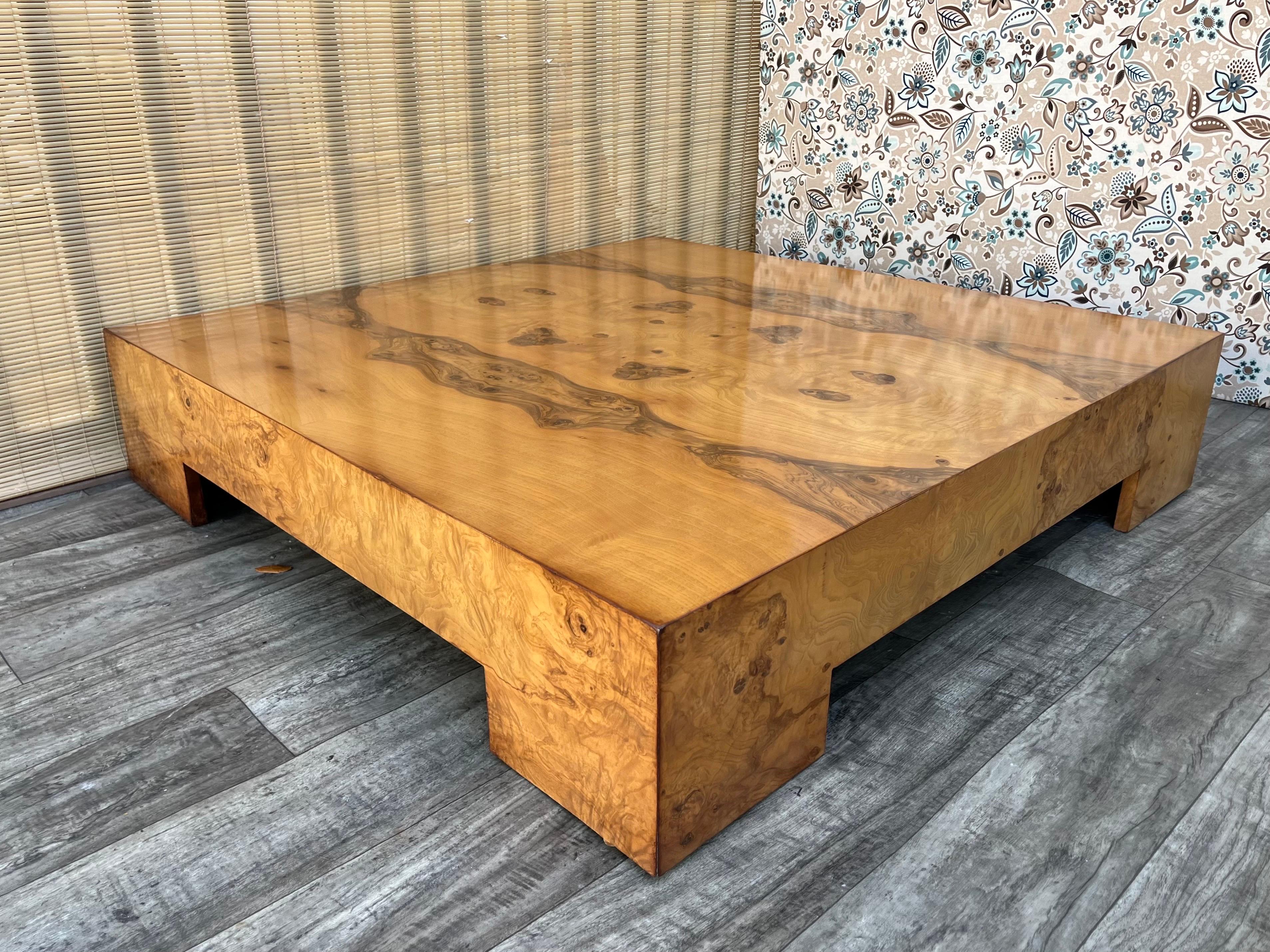 Mid Century Modern Burl Wood Coffee Table Attributed to Milo Baughman. C. 1970s For Sale 3