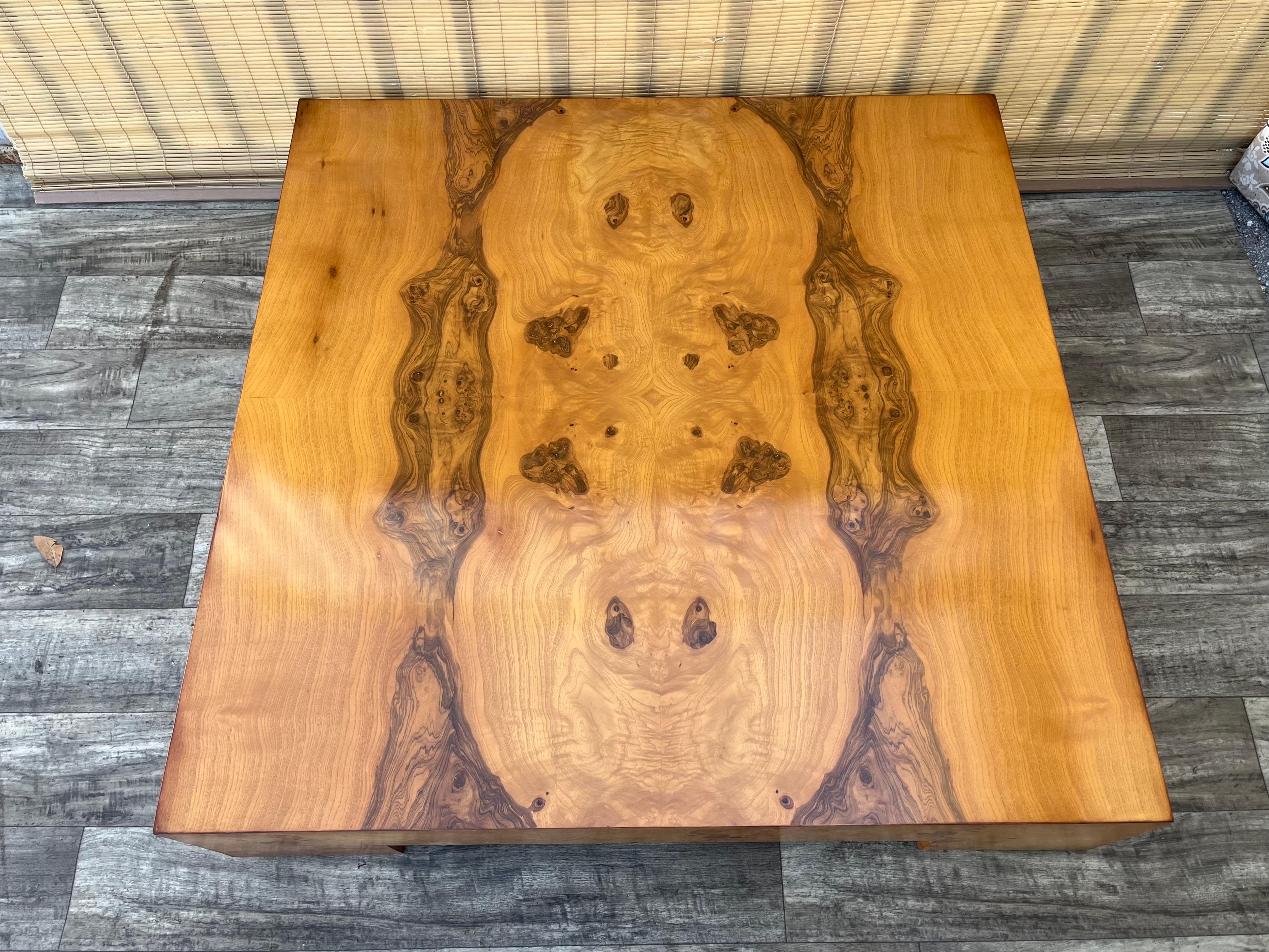 Mid Century Modern Burl Wood Coffee Table Attributed to Milo Baughman. C. 1970s For Sale 5