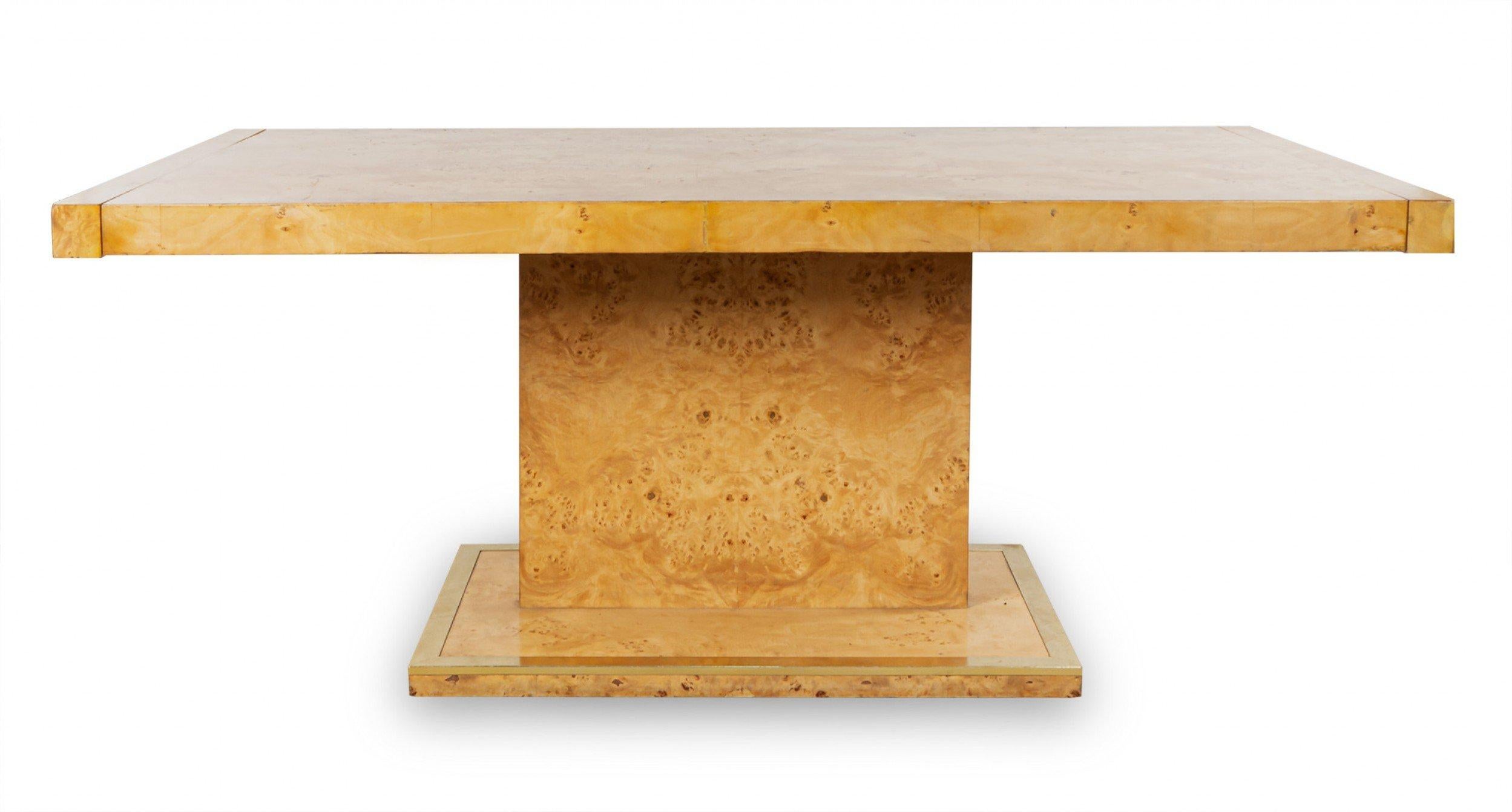 Mid-Century Modern Burl Wood Dining Table with Leaves In Good Condition For Sale In New York, NY