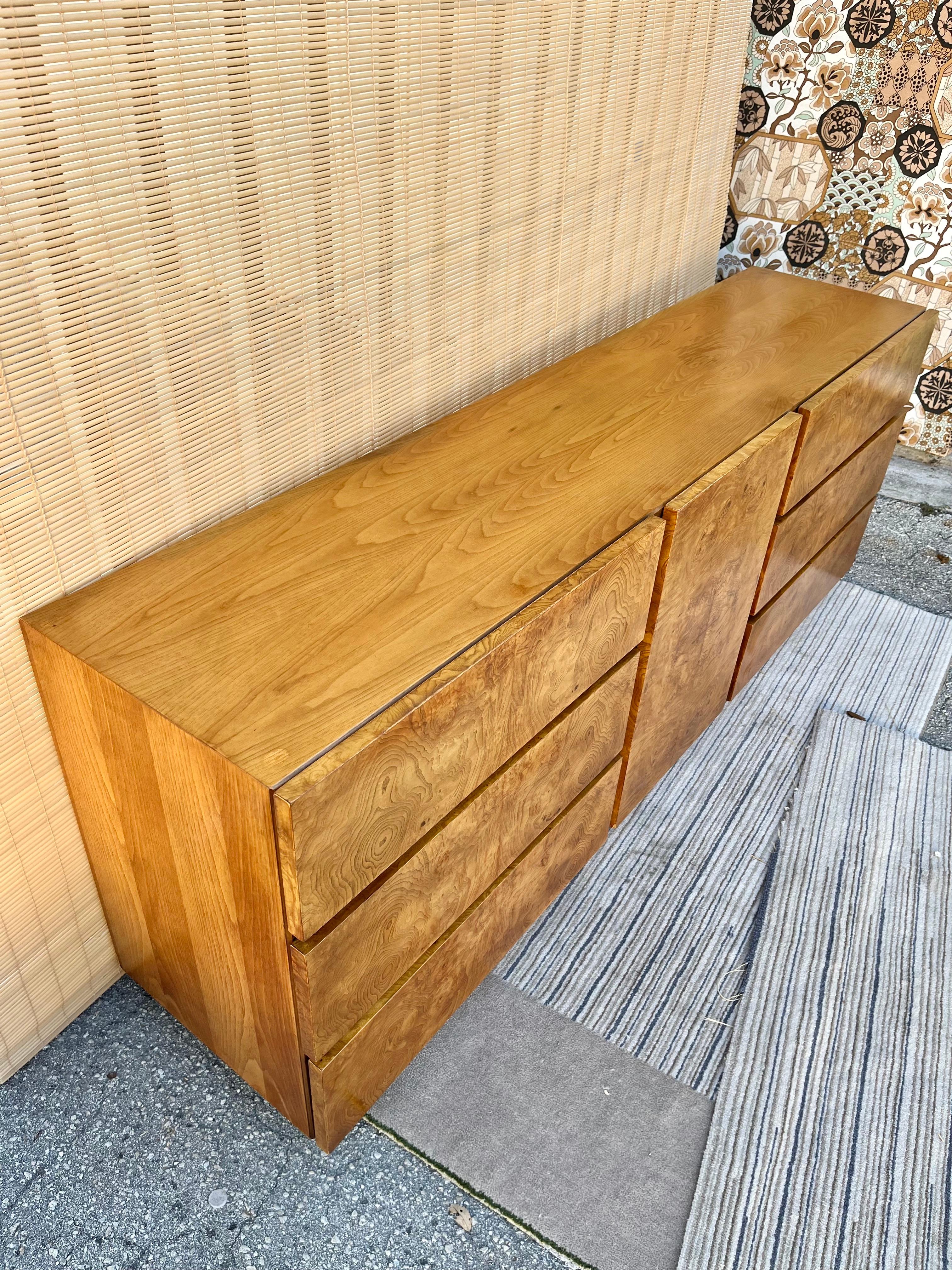Late 20th Century Mid-Century Modern Burl Wood Dresser by Lane Altavista, 1970s