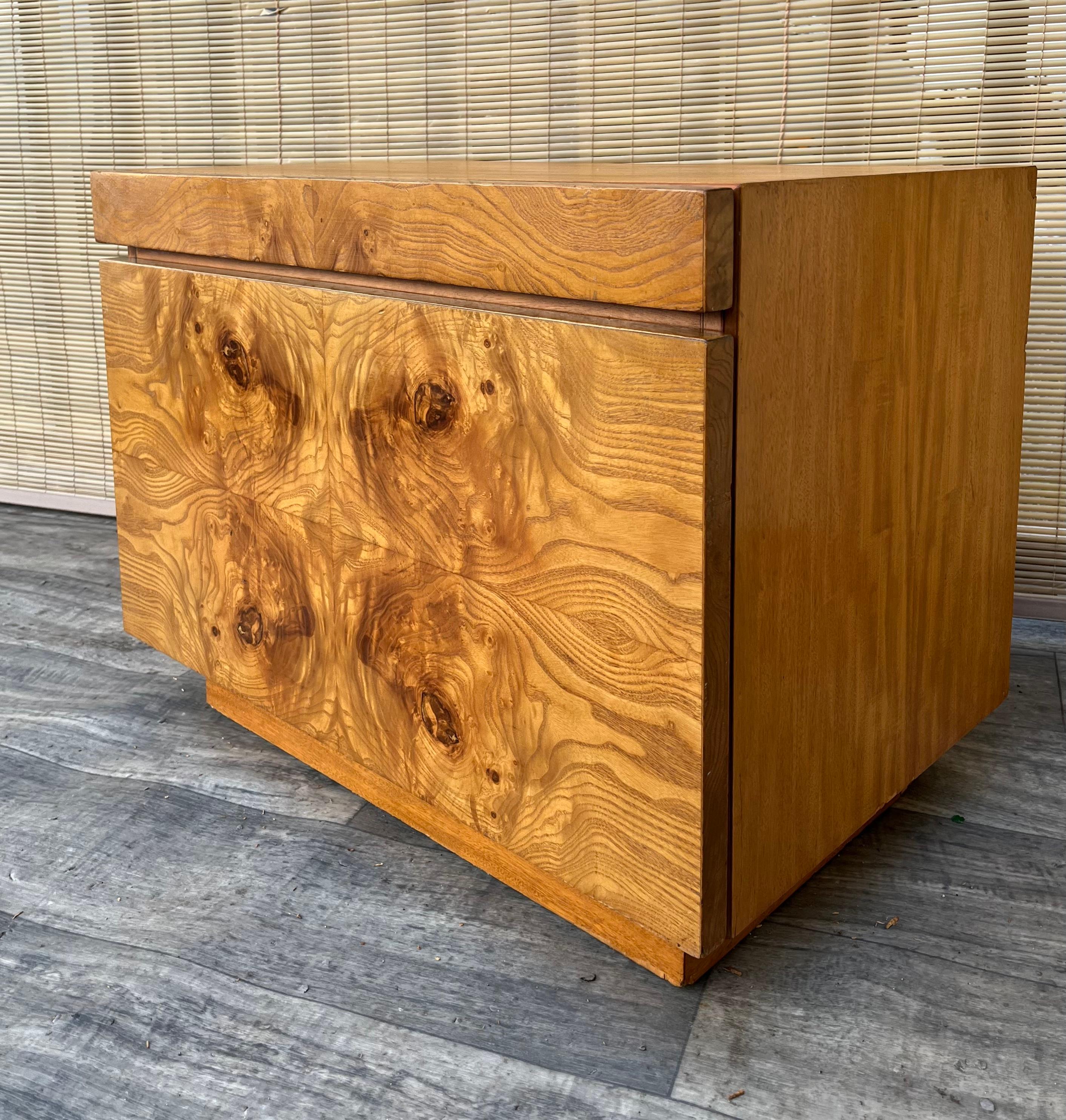 American Mid-Century Modern Burl Wood Nightstand by Lane Altavista. Circa 1970s.
