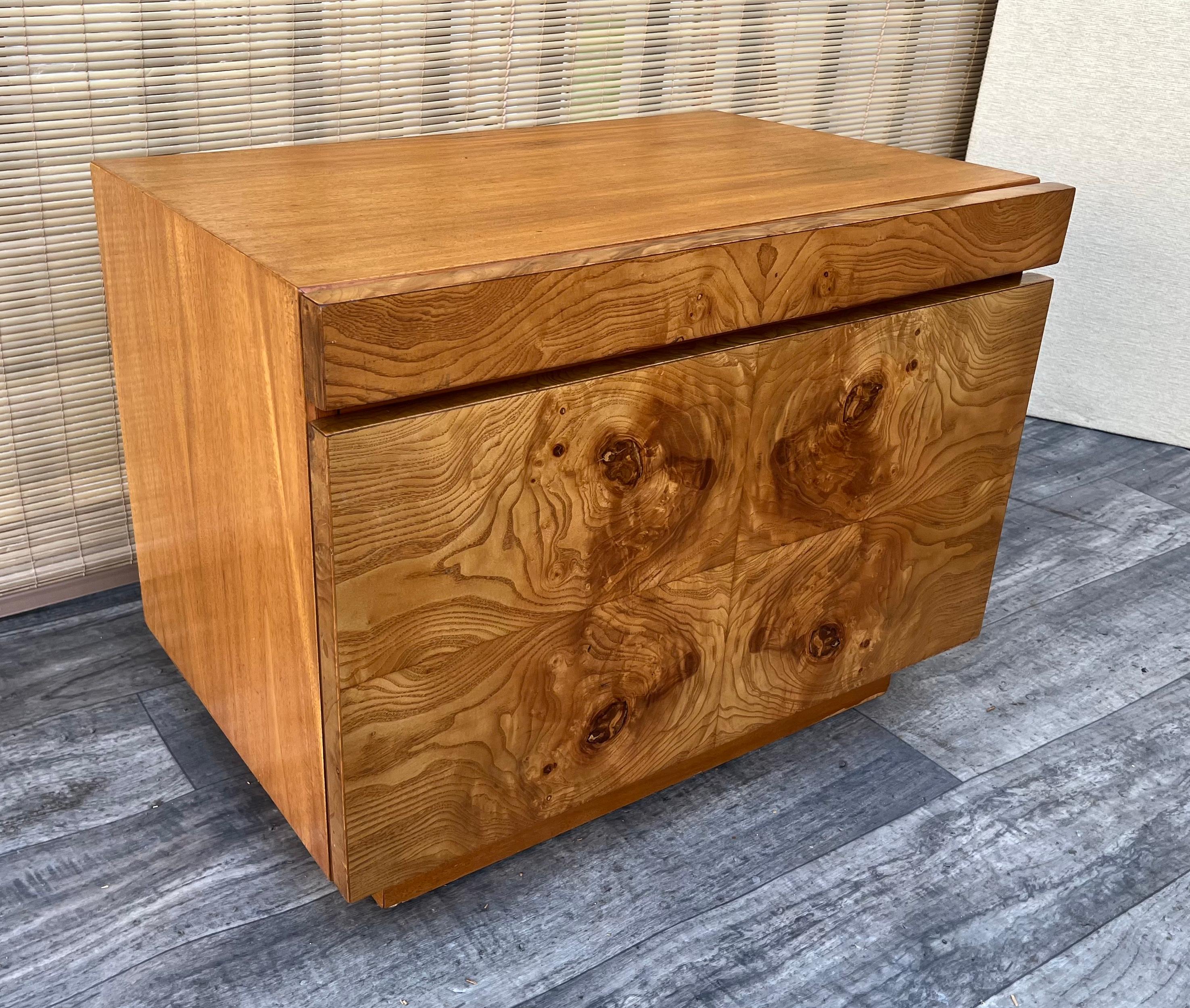 Late 20th Century Mid-Century Modern Burl Wood Nightstand by Lane Altavista. Circa 1970s.