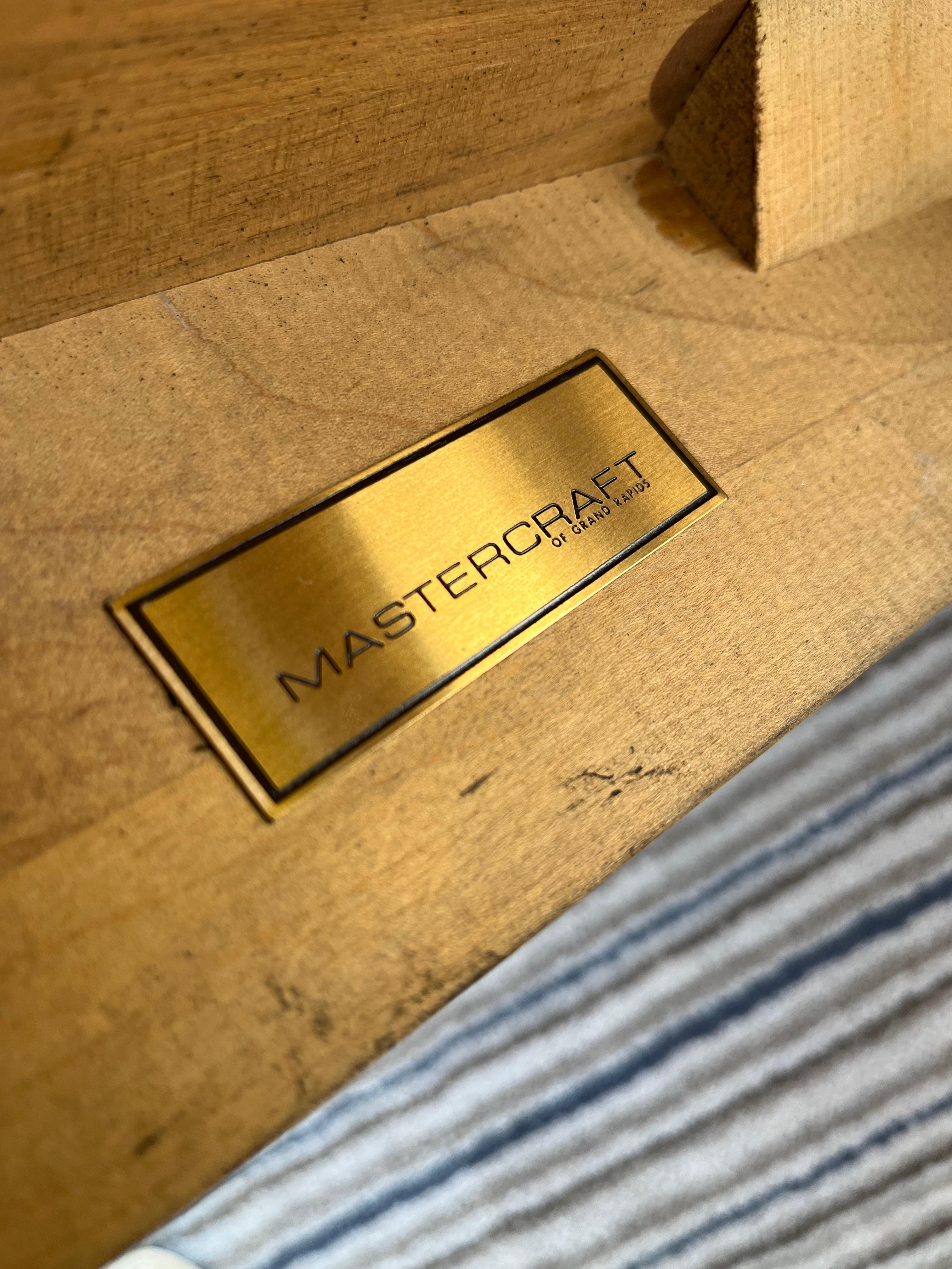 Mid-Century Modern-Beistelltisch aus Wurzelholz von Tisch Mastercraft Furniture im Angebot 4