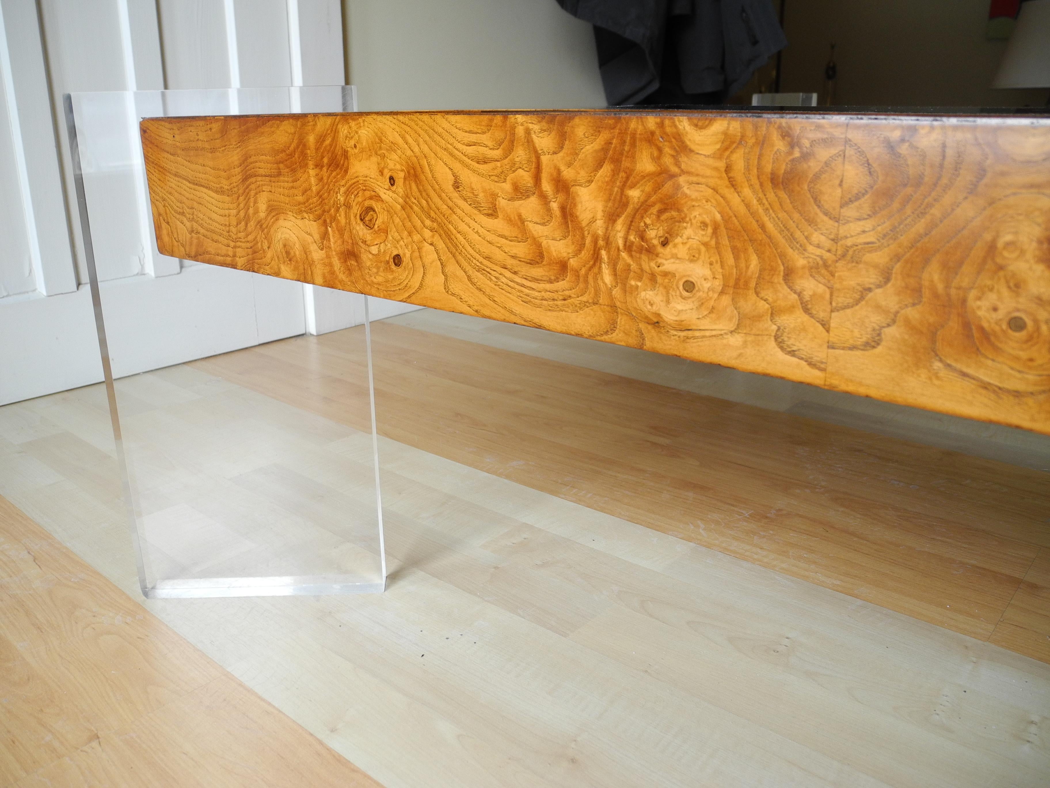 Mid-Century Modern Burled Wood Large Coffee Table by Vladimir Kagan For Sale 2