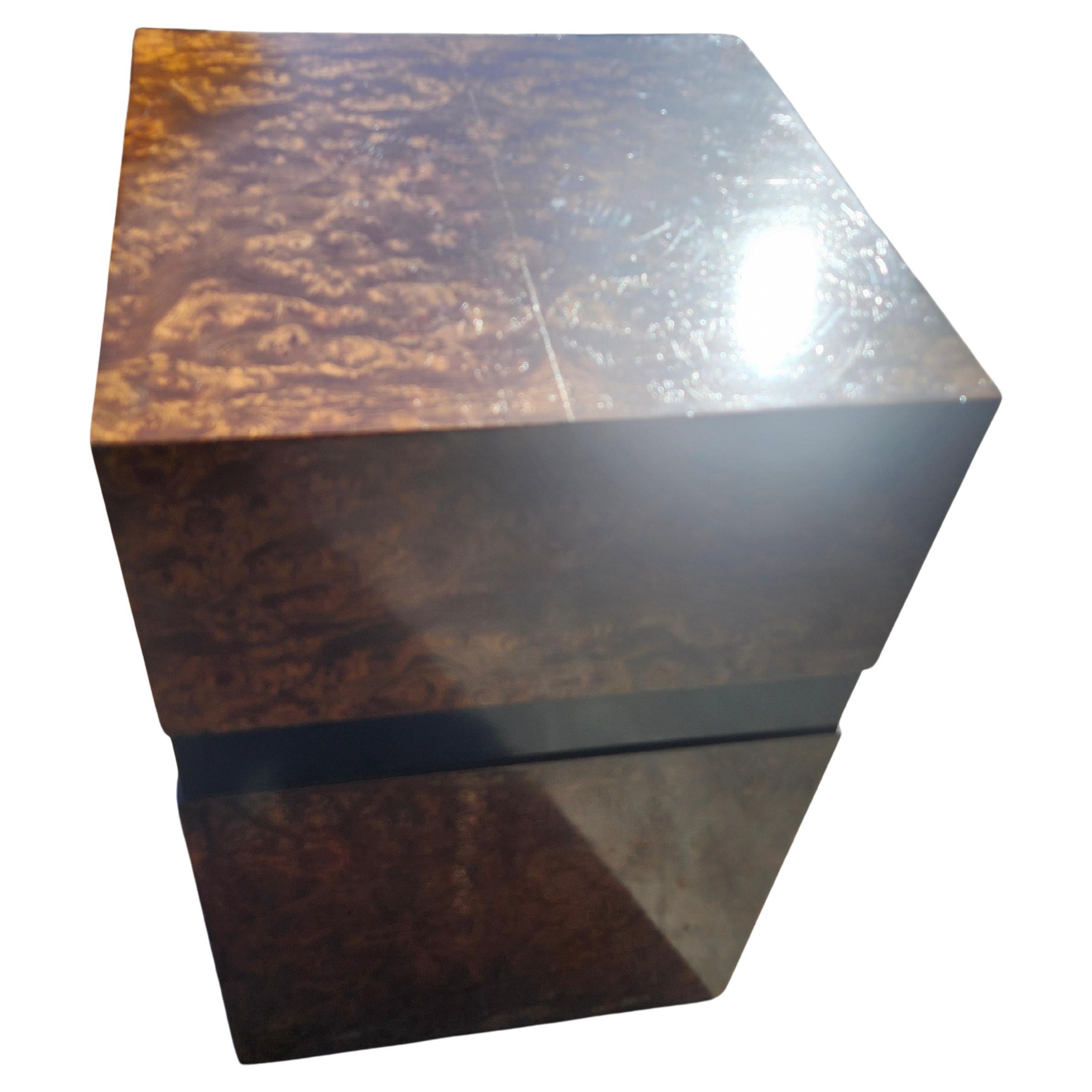 Lacquered Mid-Century Modern Burlwood Cube Pedestal End Table with Slide Out Work Space For Sale