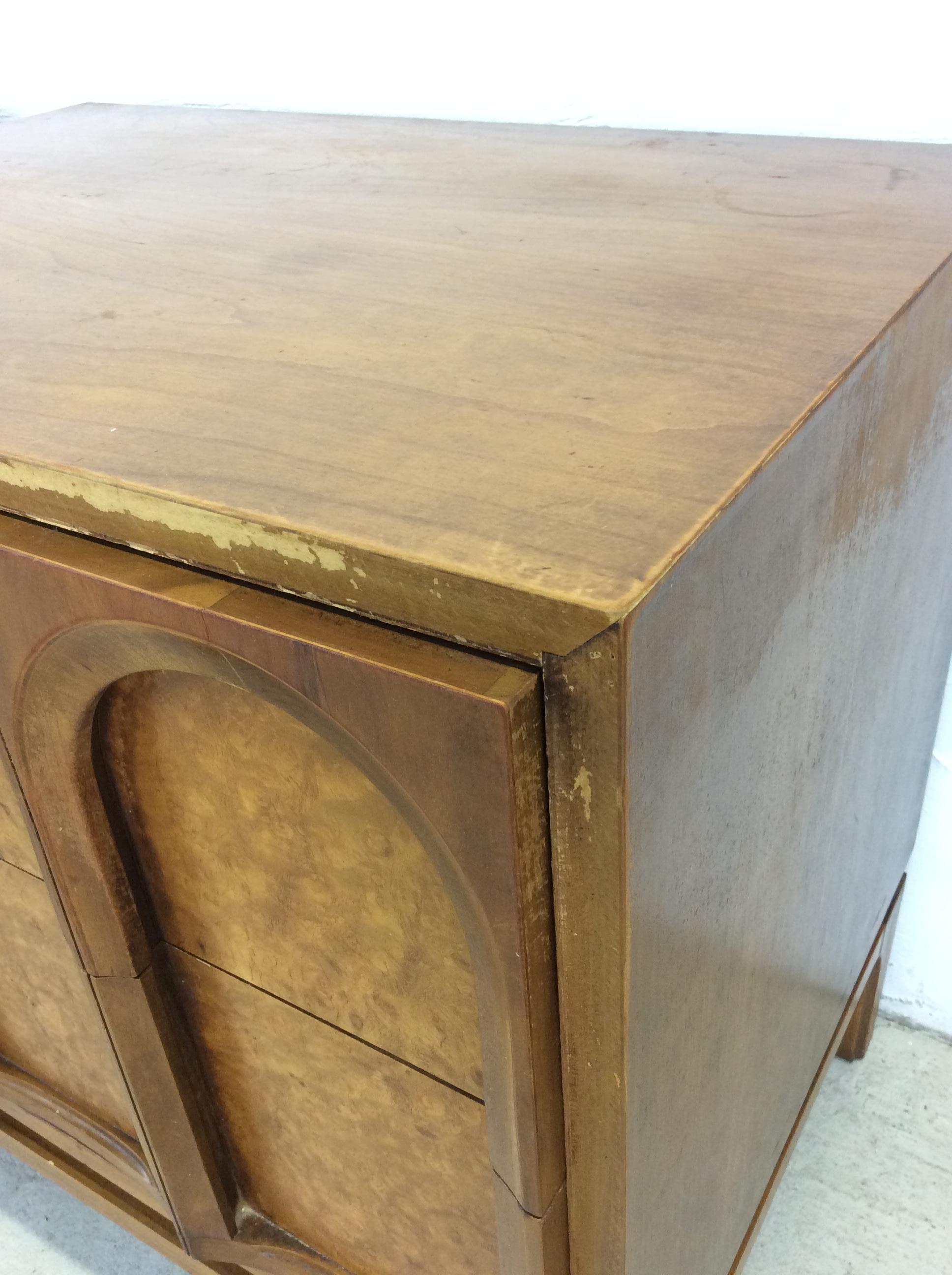 Mid Century Modern Burlwood Nightstands by Thomaville - A Pair 2