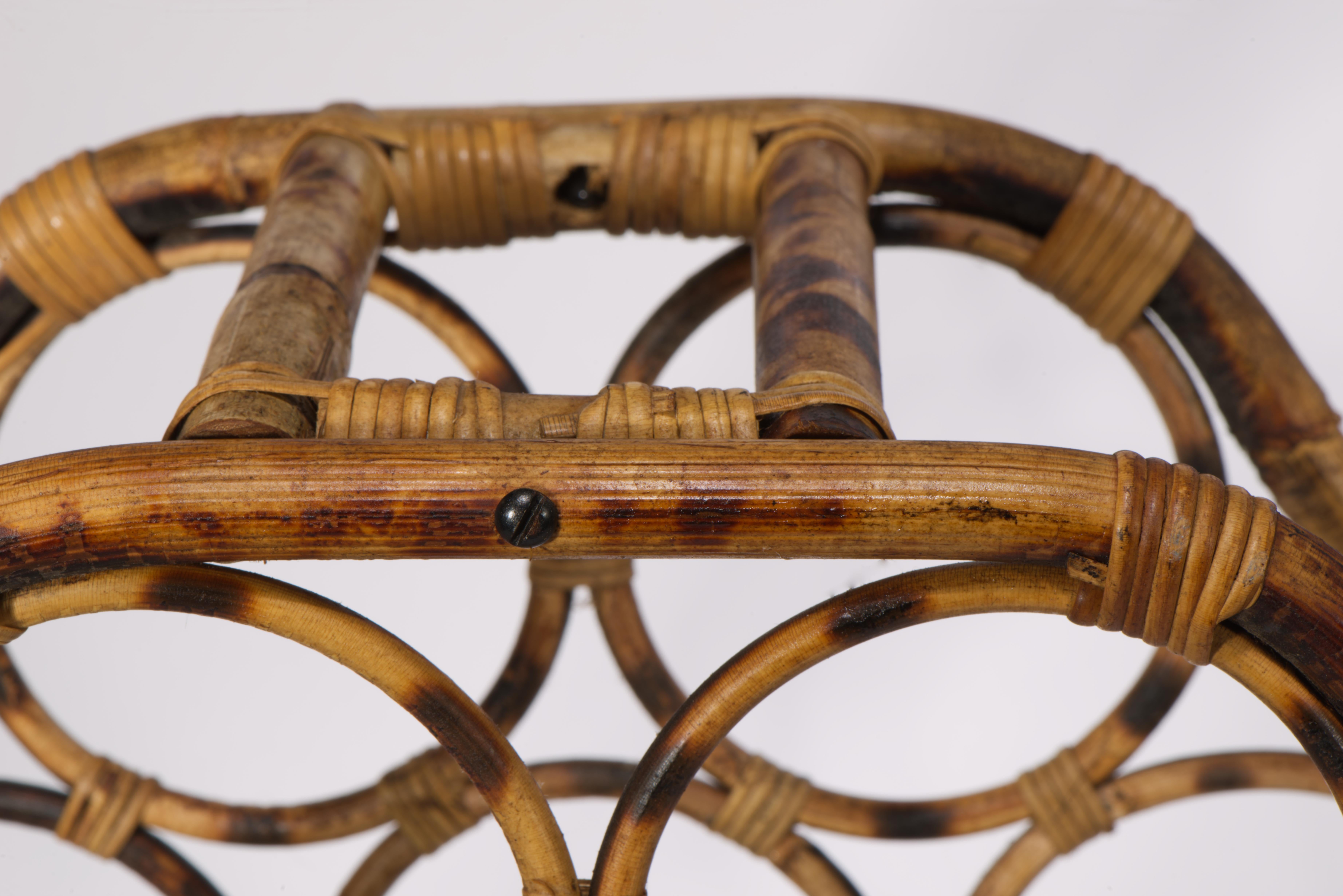 Portabottiglie in rattan di bambù con guscio di tartaruga bruciato, moderno, di metà secolo in vendita 4