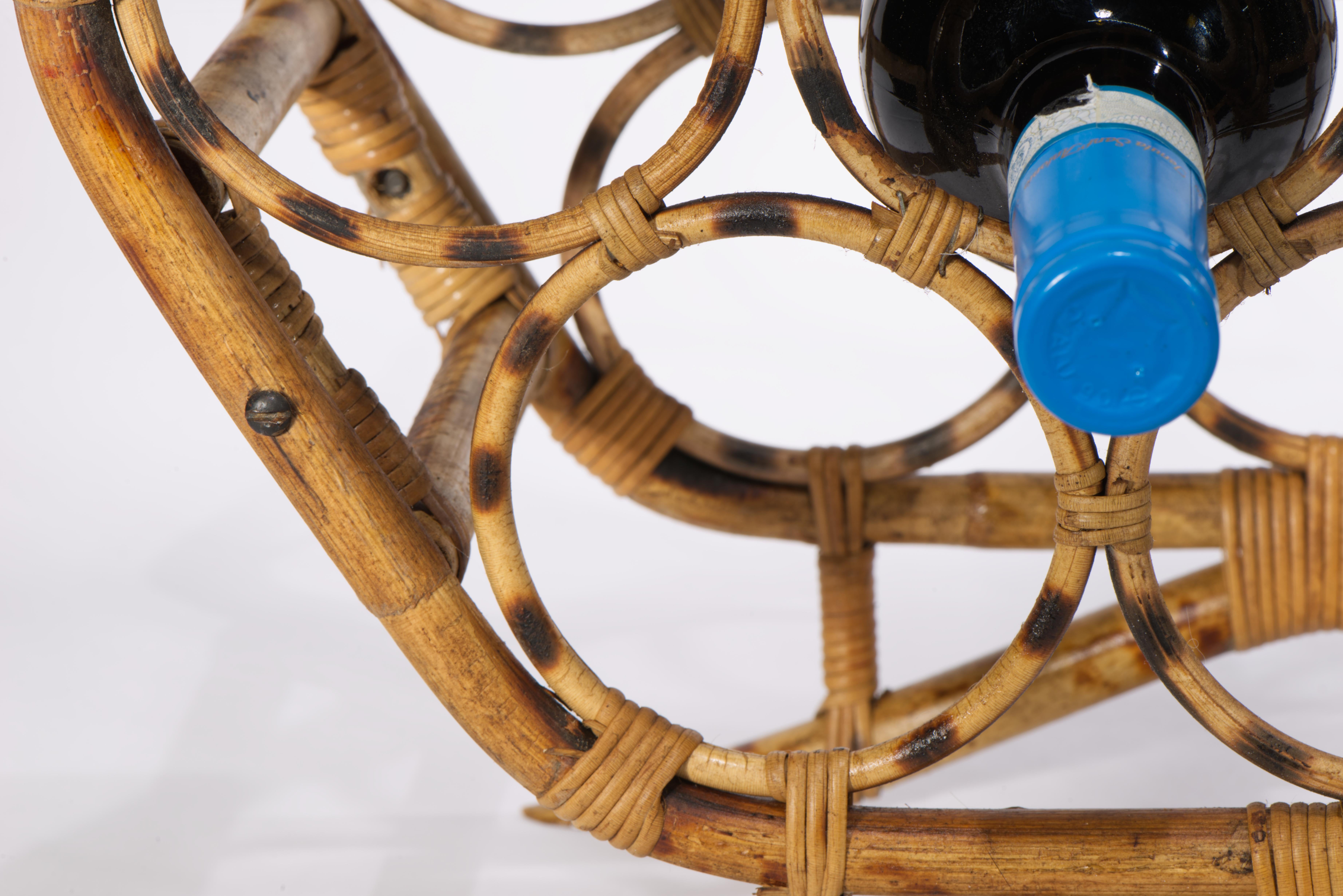 Portabottiglie in rattan di bambù con guscio di tartaruga bruciato, moderno, di metà secolo in vendita 5