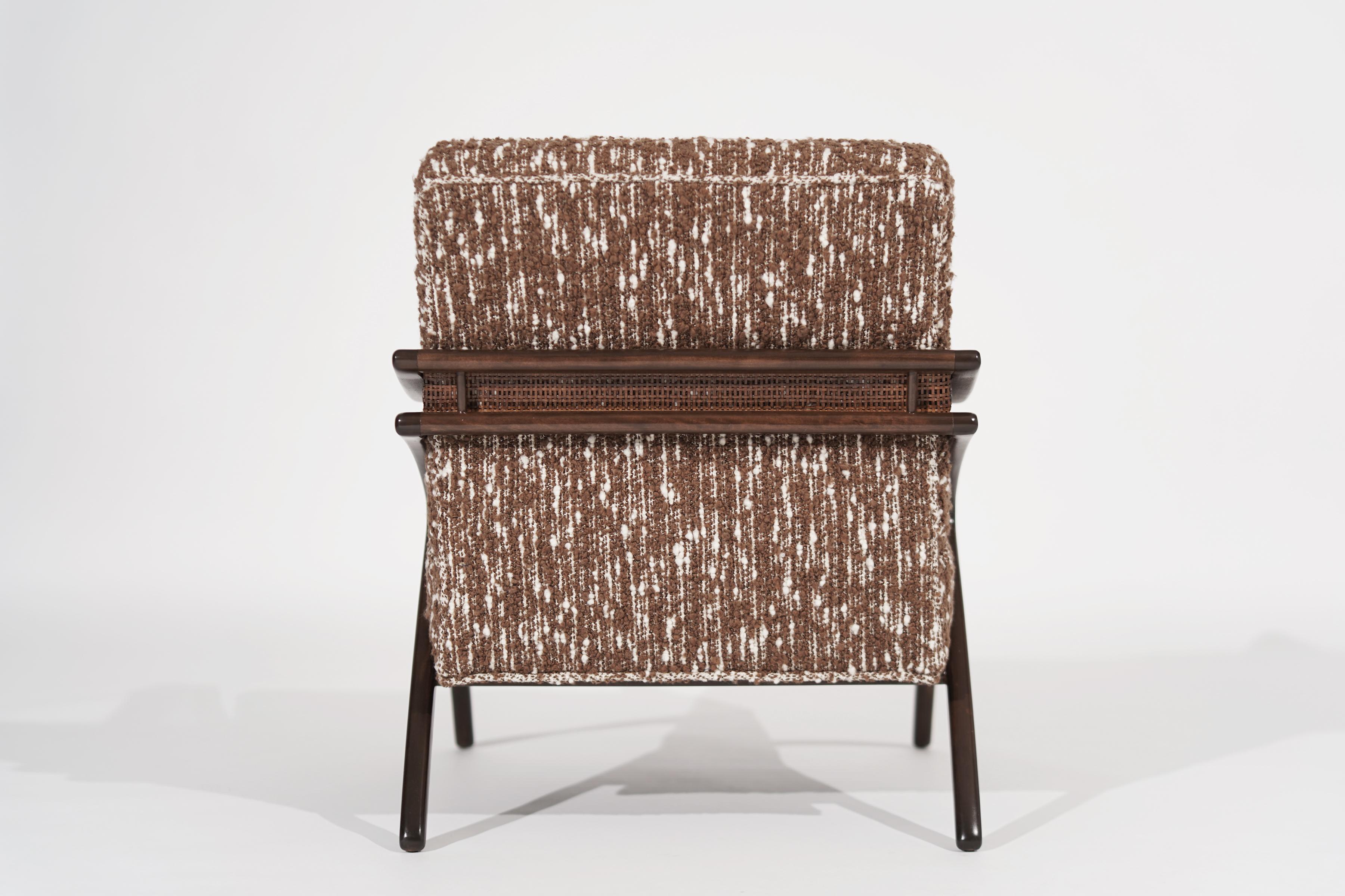 Mid-Century Modern Butterfly Lounge Chair, circa 1960s 2
