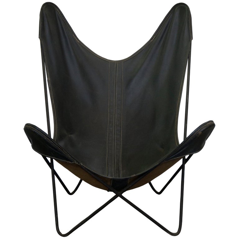 Mid-Century Modern Butterfly Style Stackable Iron Framed Leather Chairs For Sale