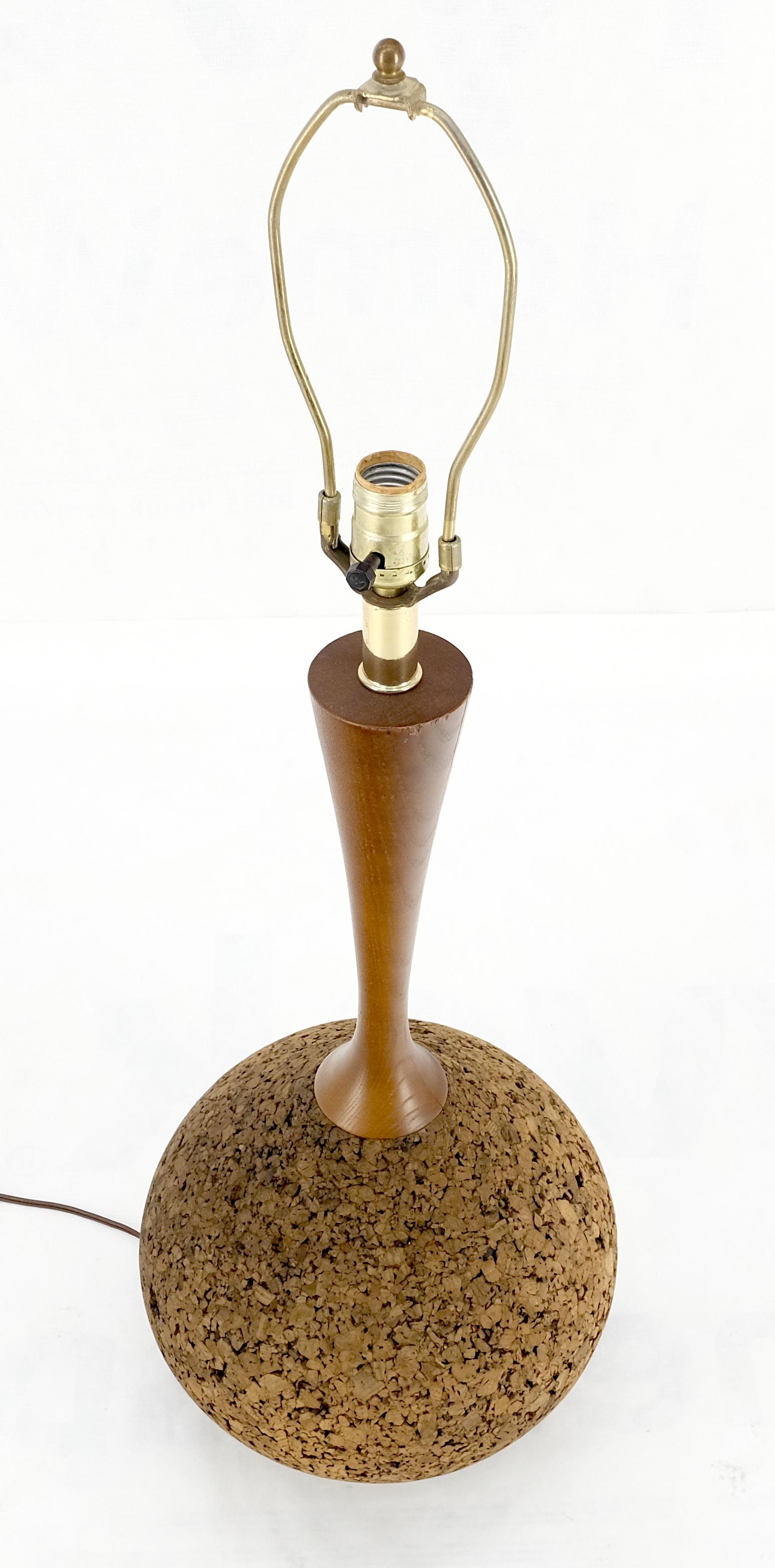 American Mid Century Modern c1970s Onion Bulb Shape Turned Cork & Walnut Table Lamp MINT!