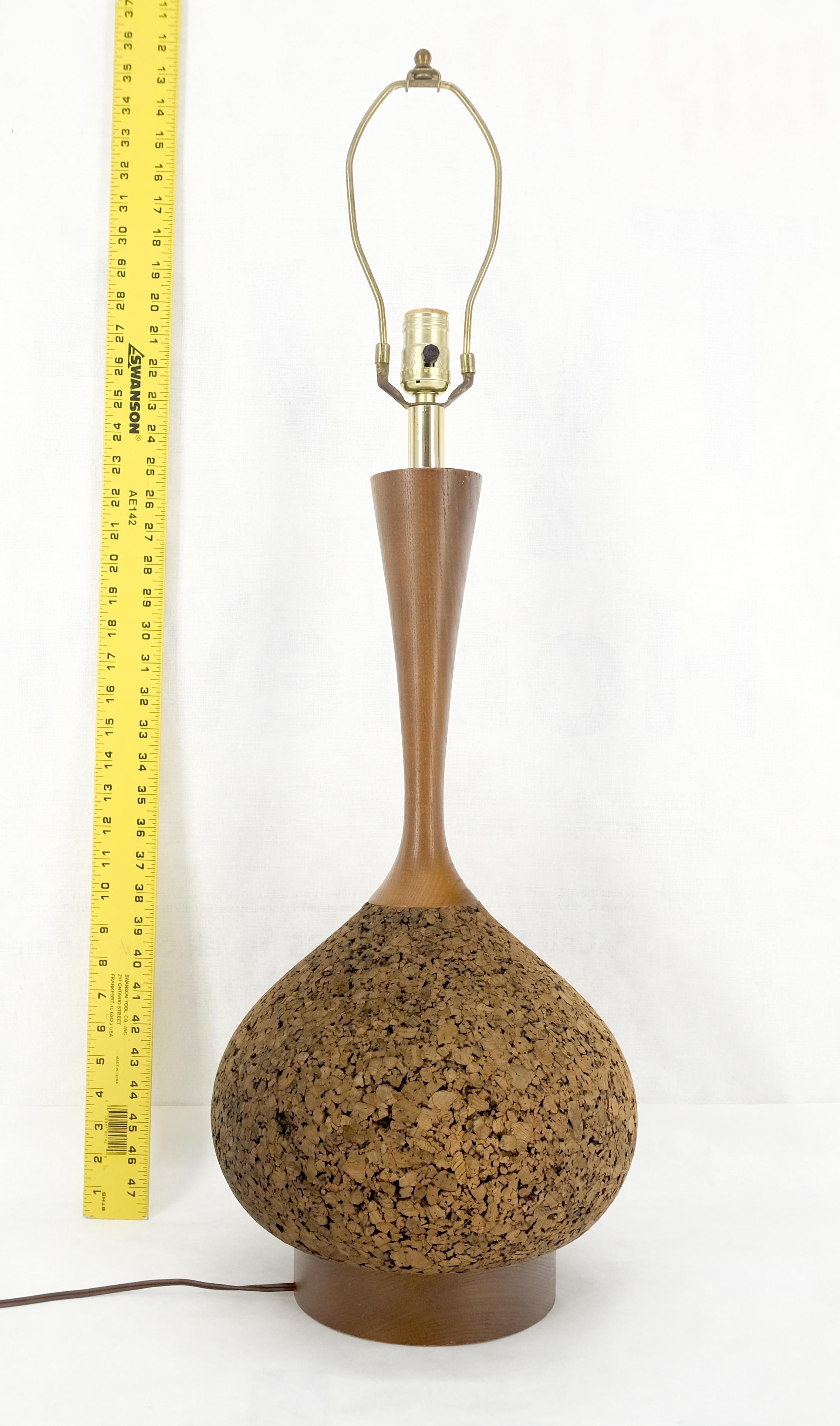 Mid Century Modern c1970s Onion Bulb Shape Turned Cork & Walnut Table Lamp MINT! 1