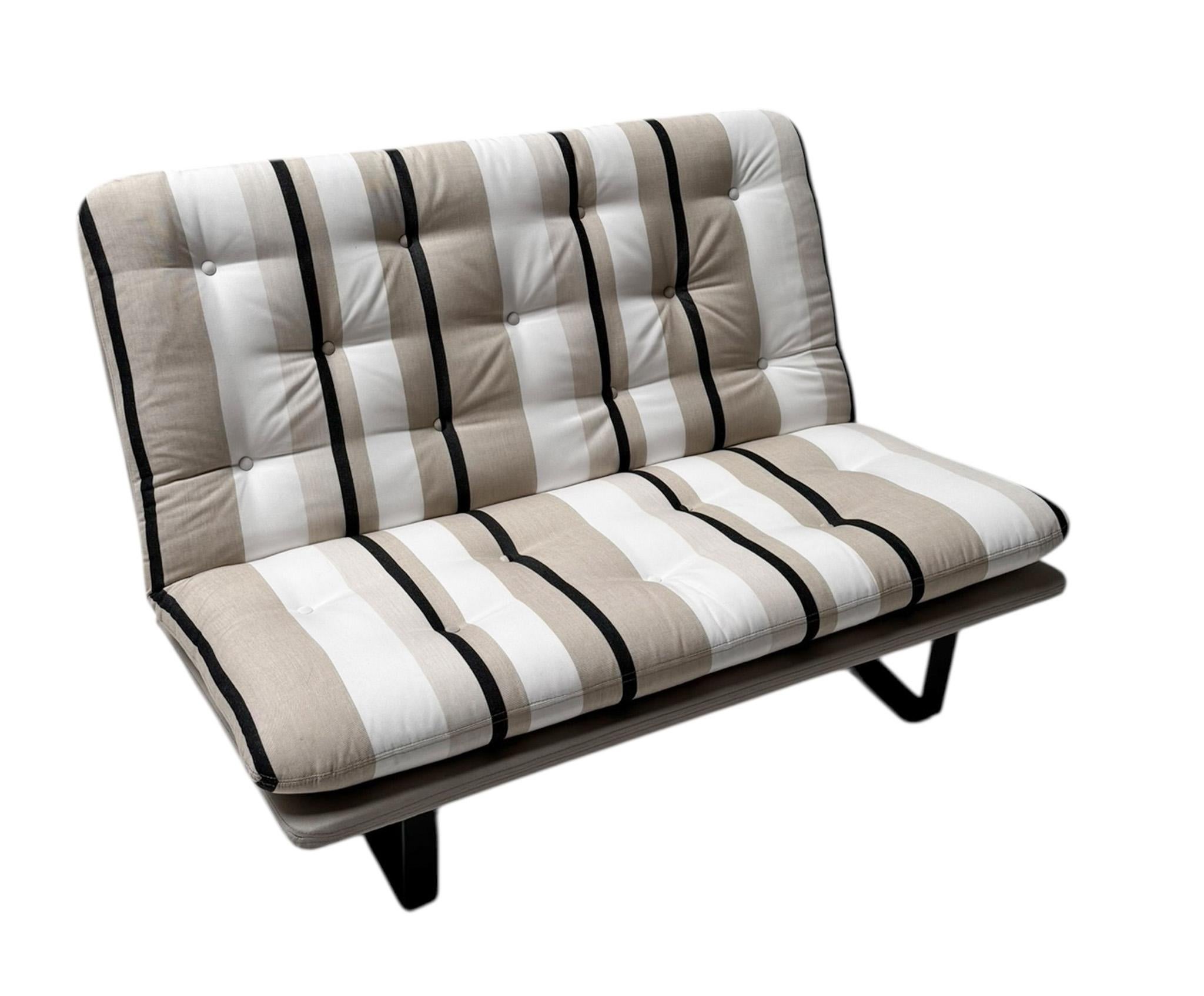 Mid-Century moderno Divano a due posti C683 di Kho Liang Le per Artifort, 1968, stile metà secolo moderno. in vendita