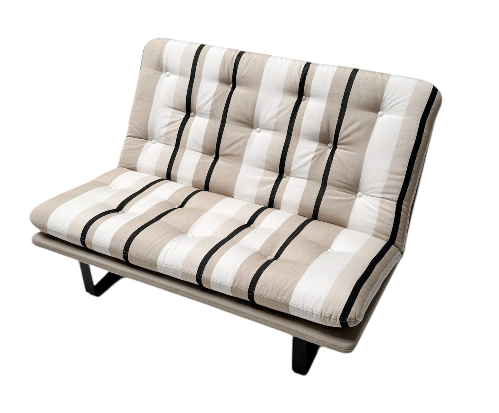 Modernes Zweisitzer-Sofa C683, Mitte des Jahrhunderts, von Kho Liang Le für Artifort, 1968 (Niederländisch) im Angebot