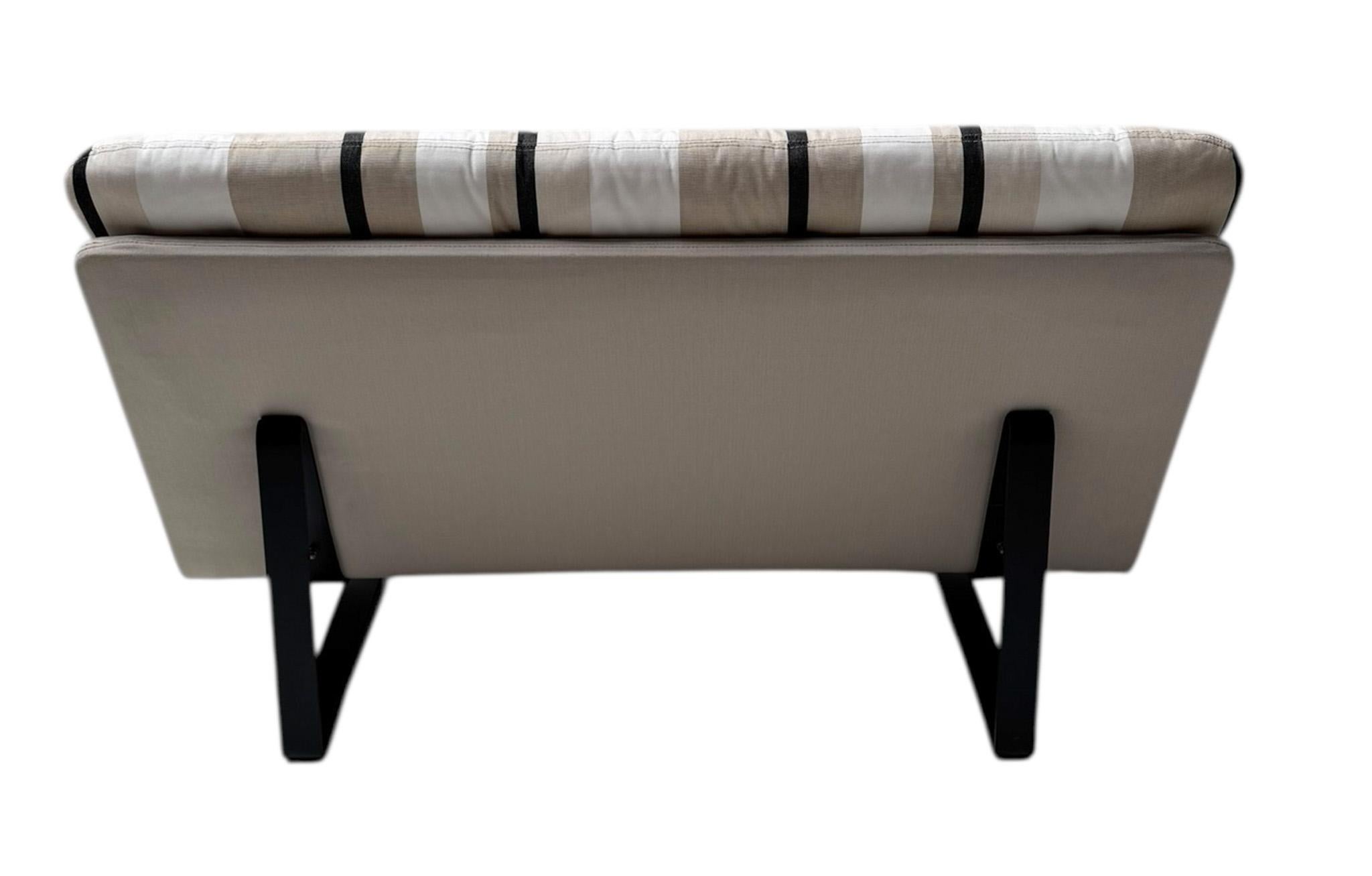 Modernes Zweisitzer-Sofa C683, Mitte des Jahrhunderts, von Kho Liang Le für Artifort, 1968 im Angebot 1