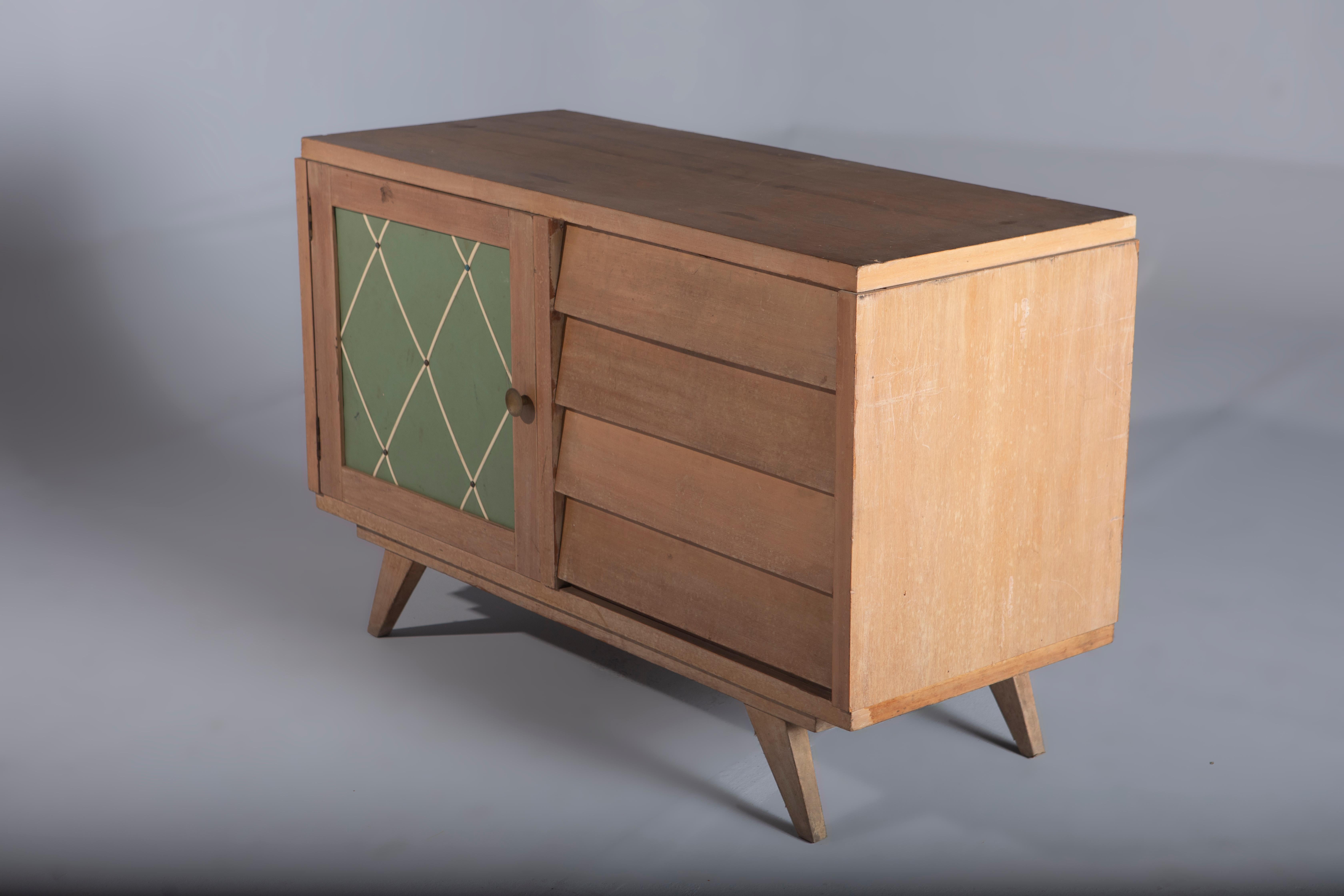Mid-Century Modern Cabinet by Zanine Caldas, Brazil, 1950s

Cabinet by the acclaimed Brazilian designer José Zanine Caldas, manufactured in the 1950s. Meticulously handcrafted, this cabinet reflects the designer's exceptional craftsmanship.

The