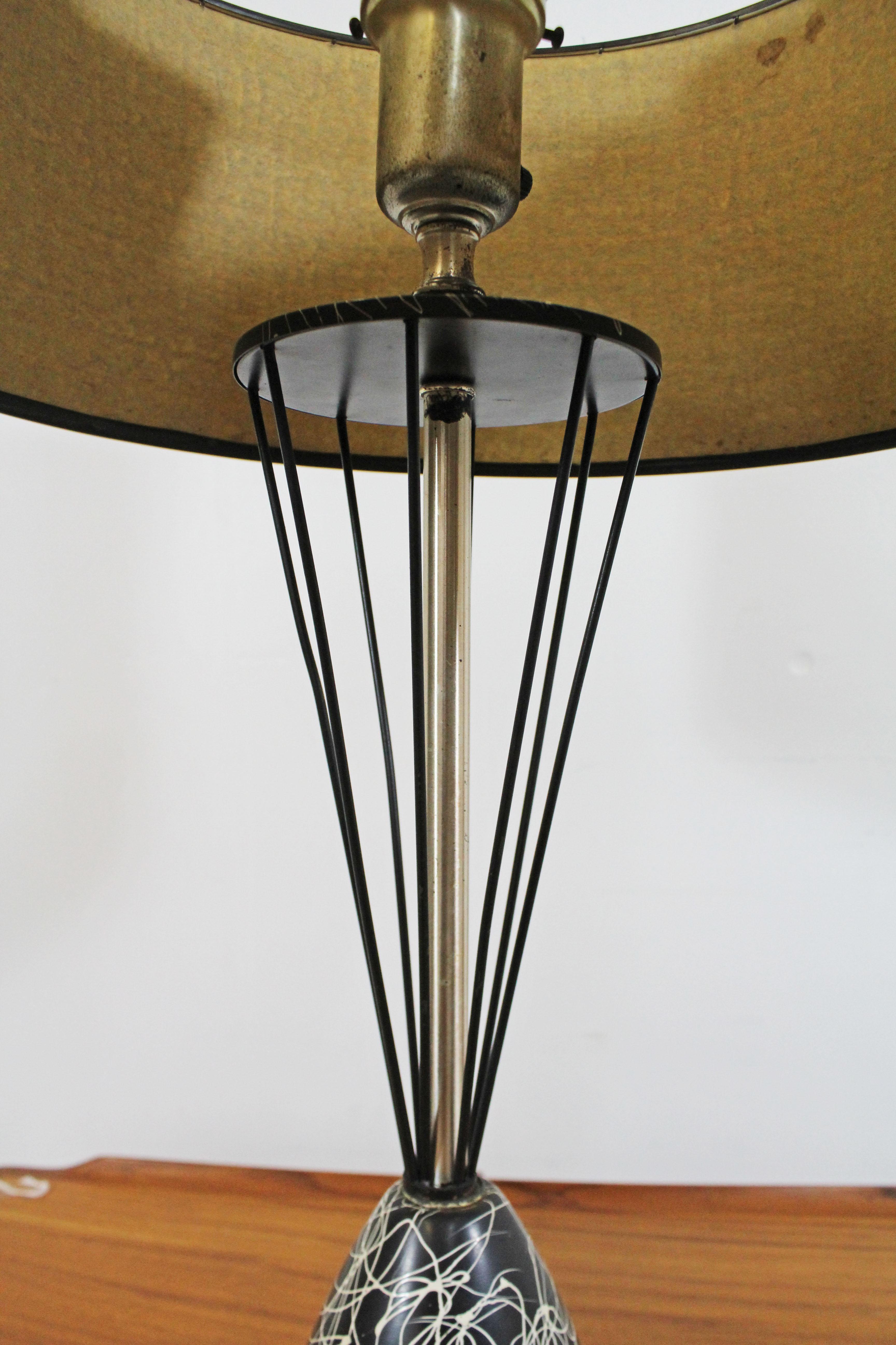 American Mid-Century Modern Caged Wire Base Drum Shade Painted Table Lamp For Sale