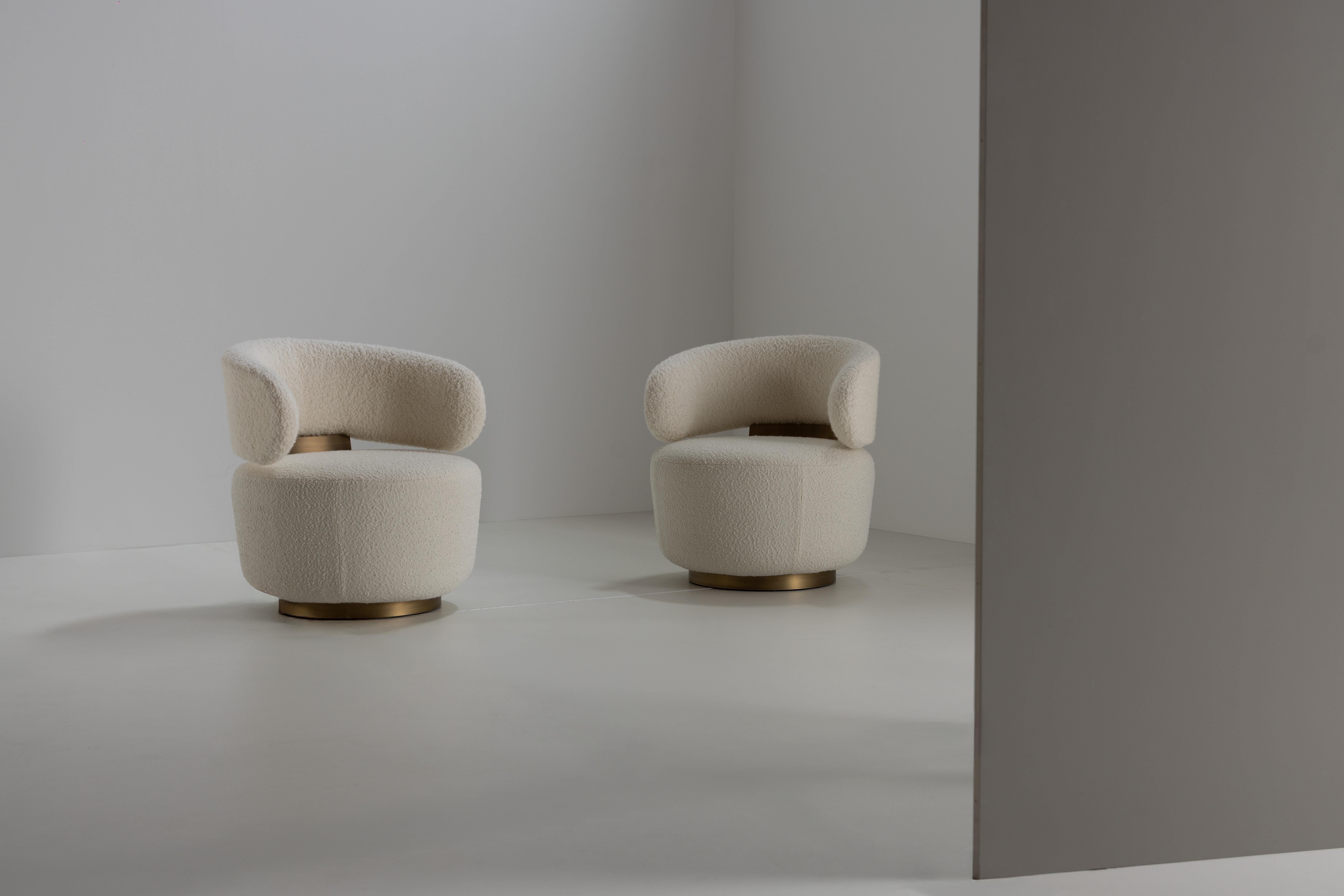 Chaise longue Caju moderne du milieu du siècle, pivotante, bouclée, fausse fourrure, Greenapple en vente 6