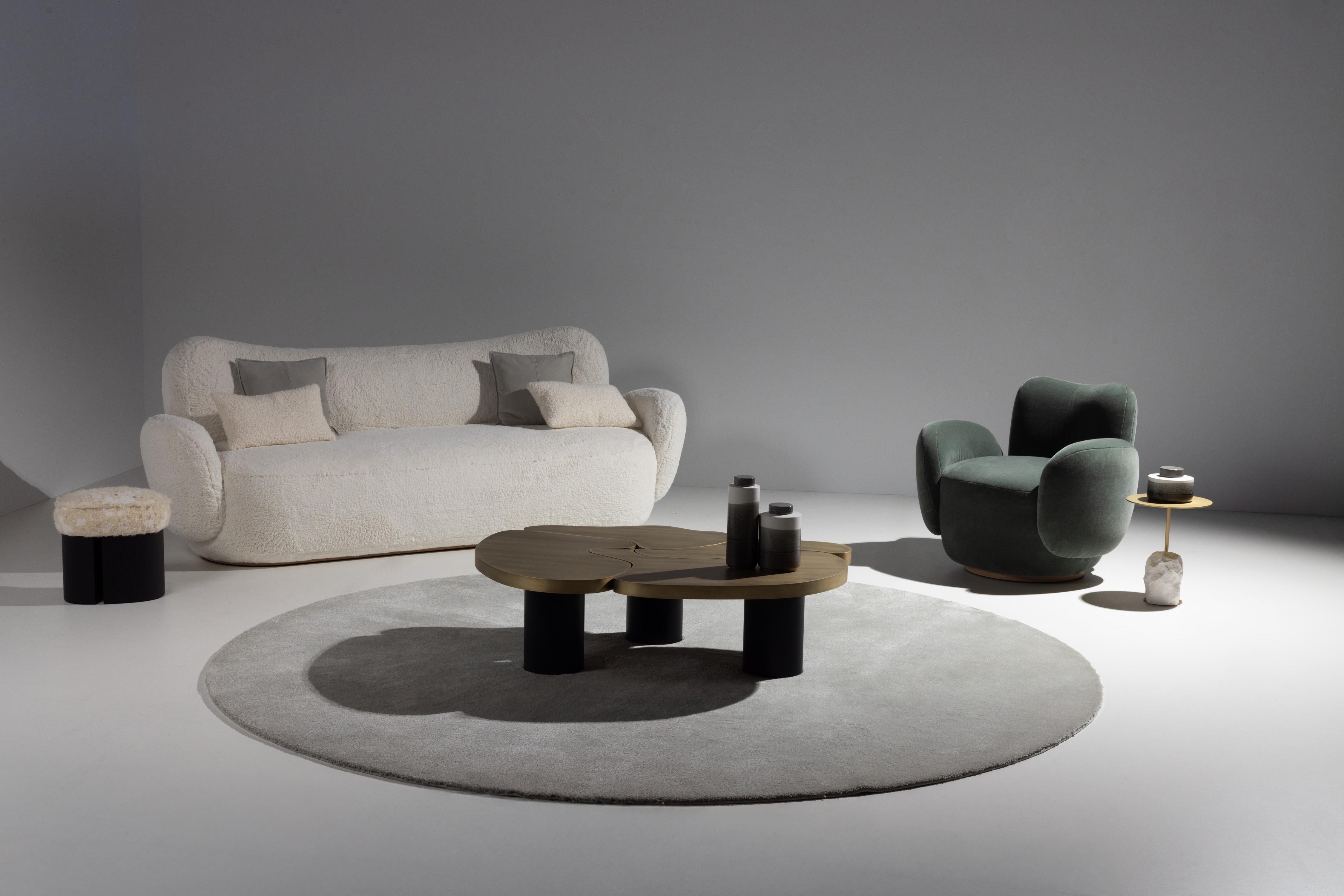 Pouf moderne du milieu du siècle, jacquard crème, chêne, fabriqué à la main par Greenapple en vente 2